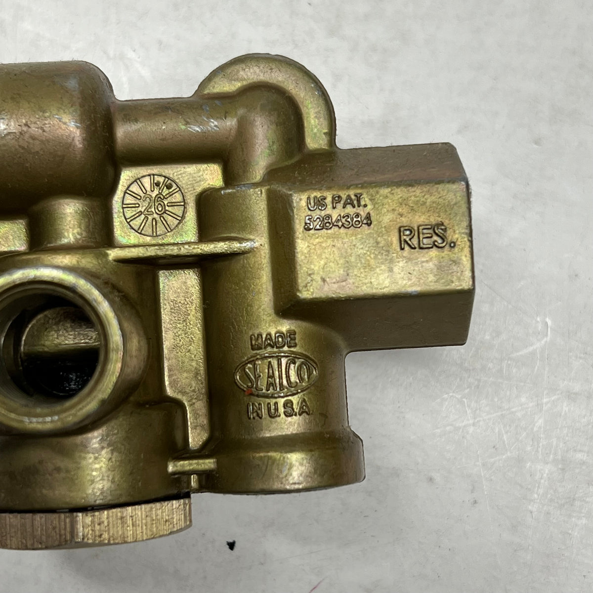 SEALCO Spring Brake Control Valve For Heavy Duty Truck Spring Brakes 1105|00