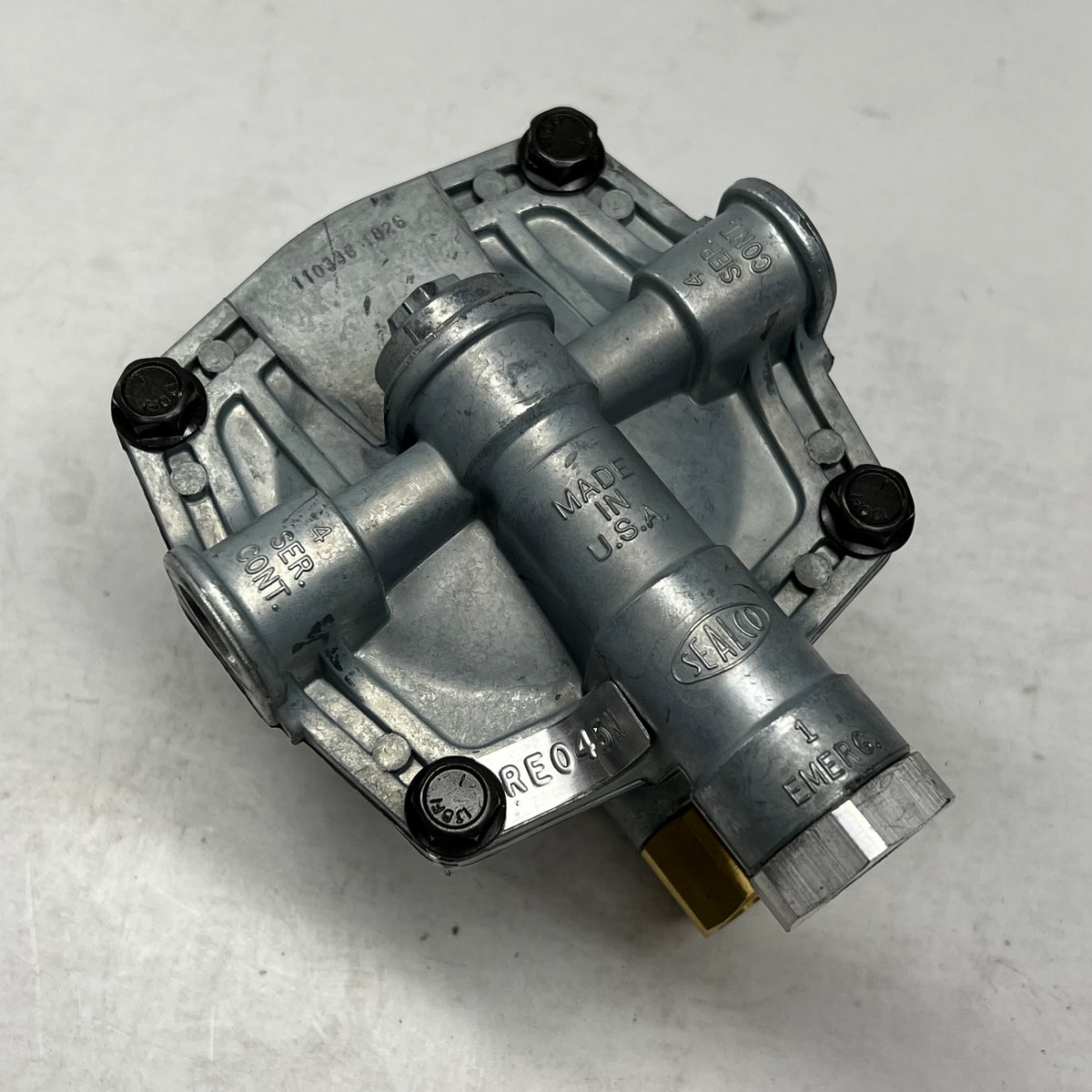 SEALCO Emergency Relay Valve Non Charging Style 4 Port 4.5 psi Silver 110338