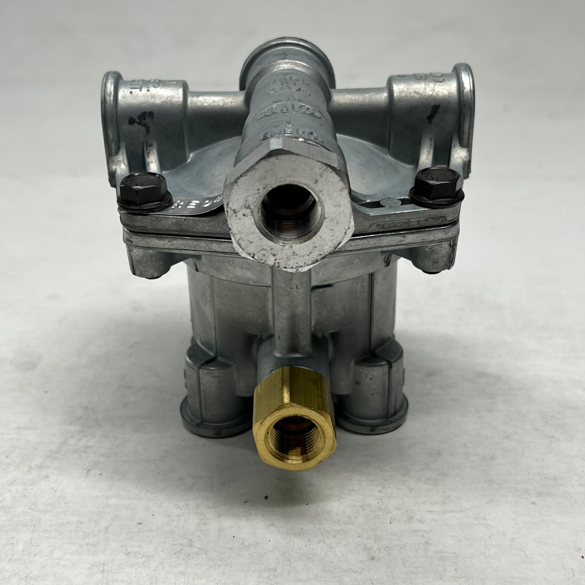 SEALCO Emergency Relay Valve Non Charging Style 4 Port 4.5 psi Silver 110338