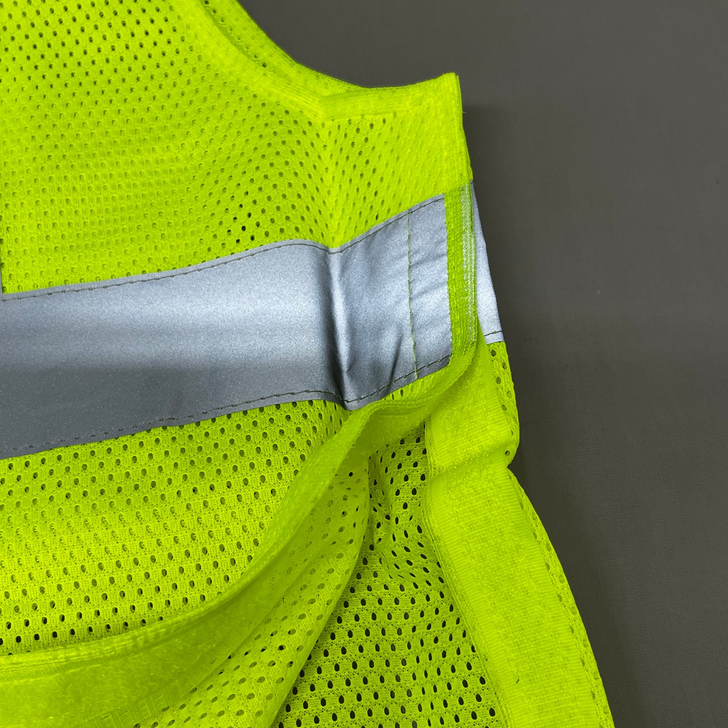 ASN INC Yellow Reflective Safety Vest Unisex Sz-3XL Neon Yellow 1409227 (New)