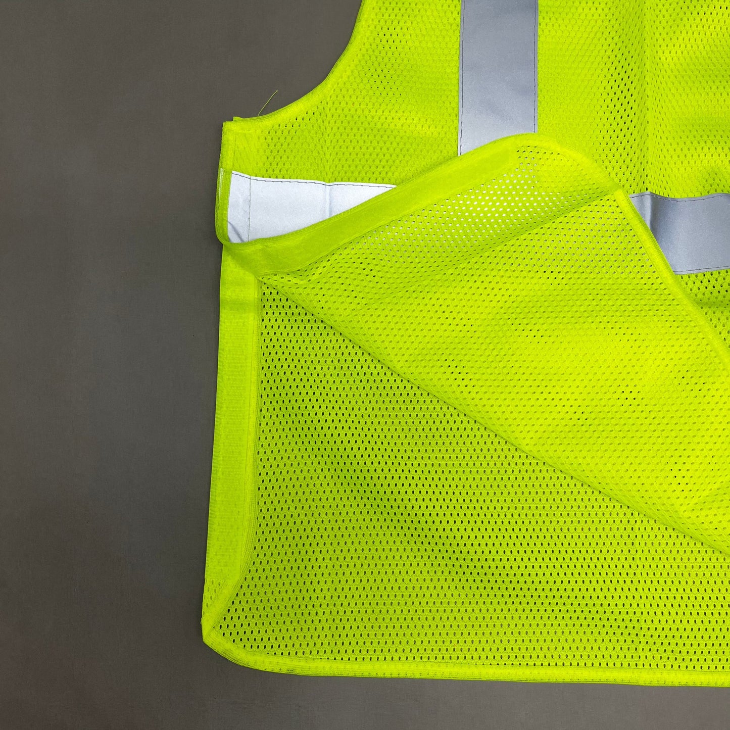 ASN INC Yellow Reflective Safety Vest Unisex Sz-2XL Neon Yellow 1409226 (New)