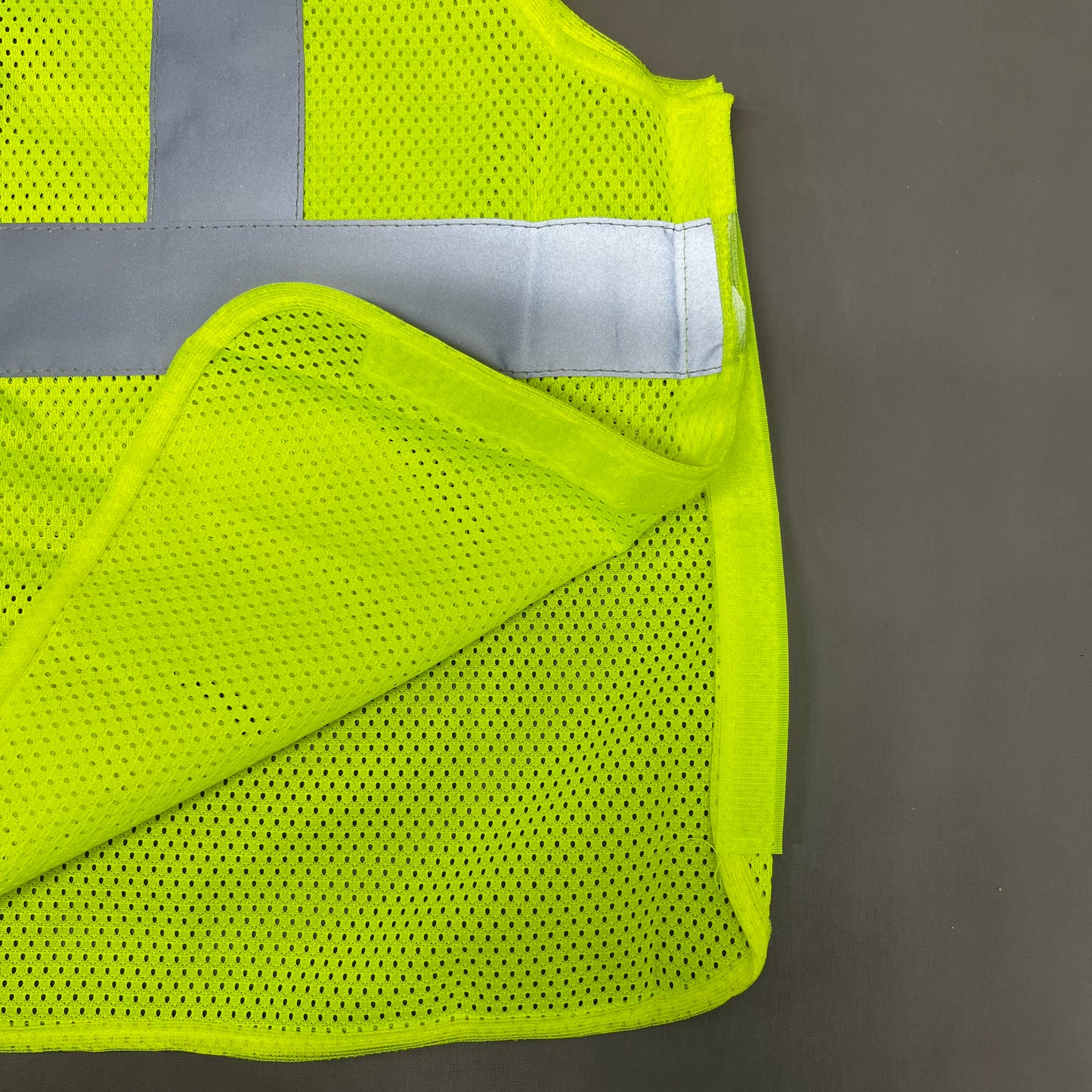 ASN INC Yellow Reflective Safety Vest Unisex Sz-XL Neon Yellow 1409225 (New)