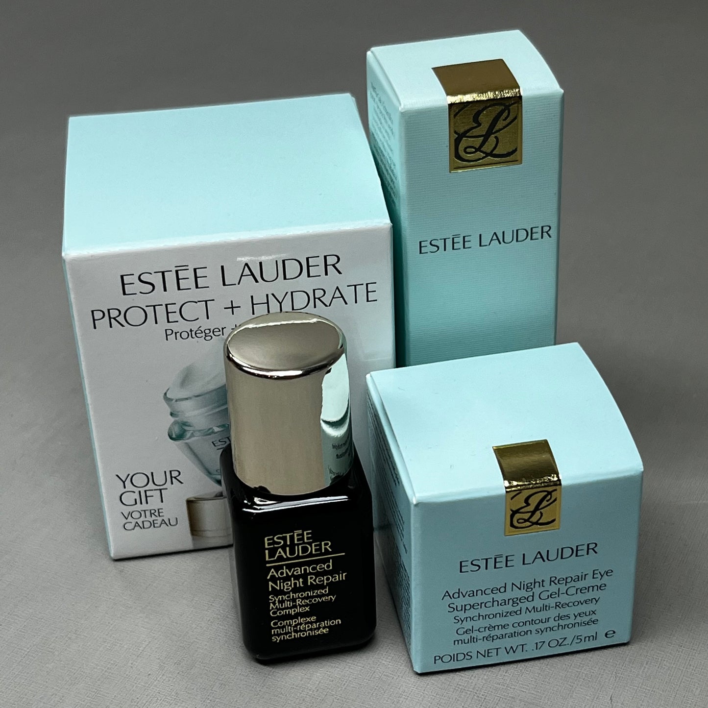 ESTEE LAUDER 4-PACK! Protect and Hydrate Gift Set .5 oz/15 mL Blue (New)