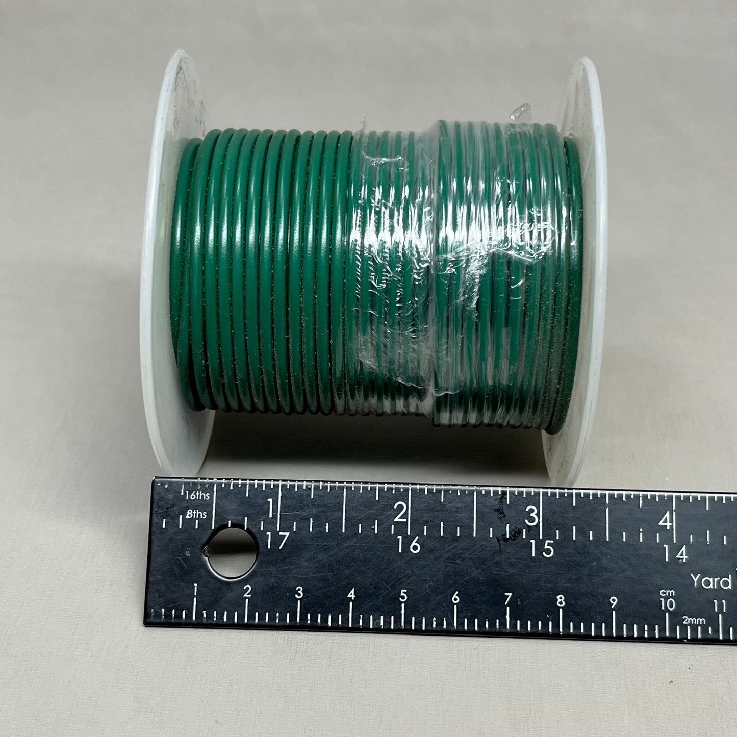 BEE WIRE & CABLE INC. 100' Heavy Duty Green Cable 118-3A (New)