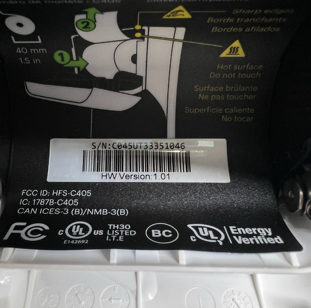 CLOVER FLEX  POS System/ Mobile Card Swiper For Retail,Restaurants Etc!  7.75"x3.25"x2" White (As-is (See Images))