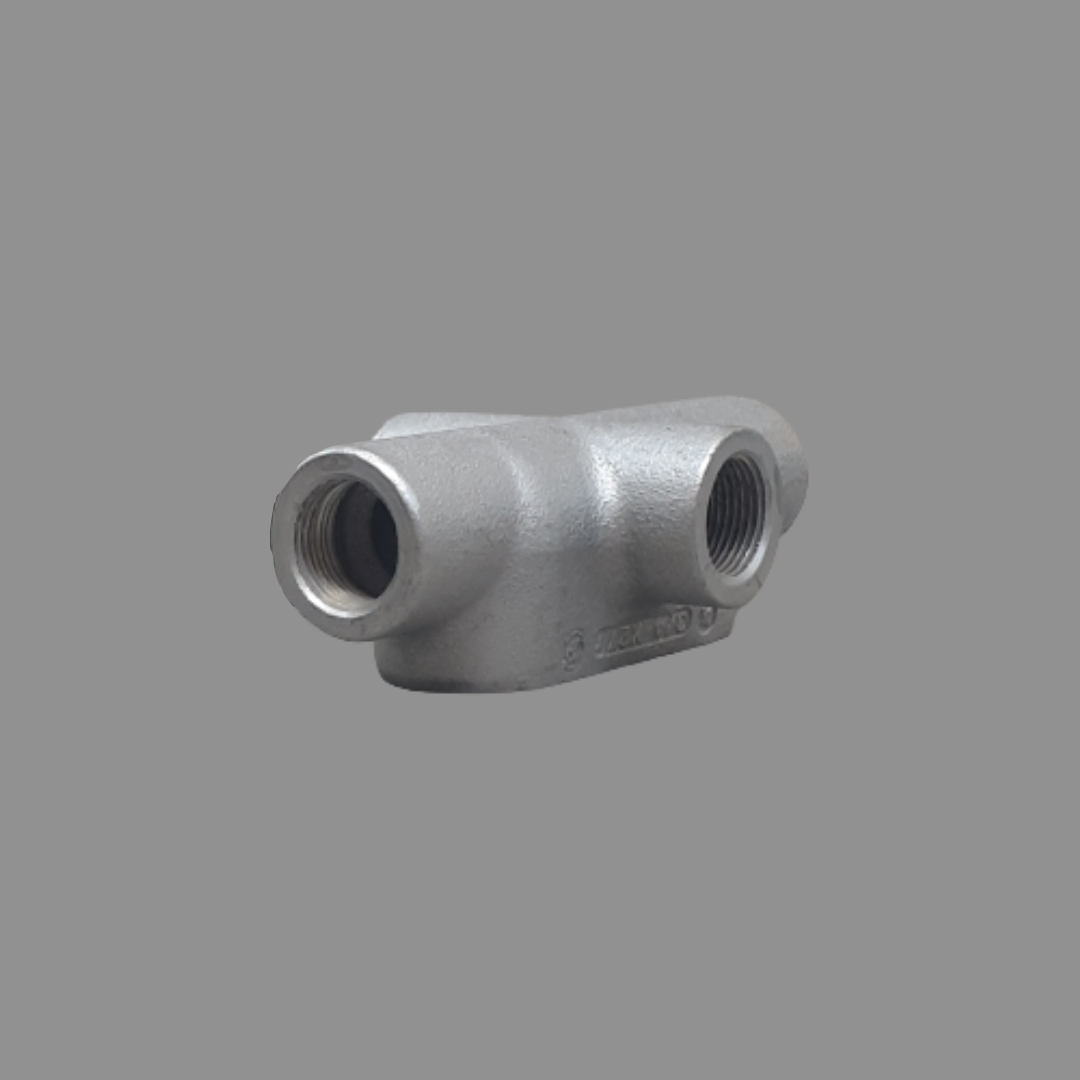 EATON CROUSE-HINDS Condulet Form 7 Conduit Outlet Body, Feraloy Iron Alloy, X Shape, 3/4" (New)