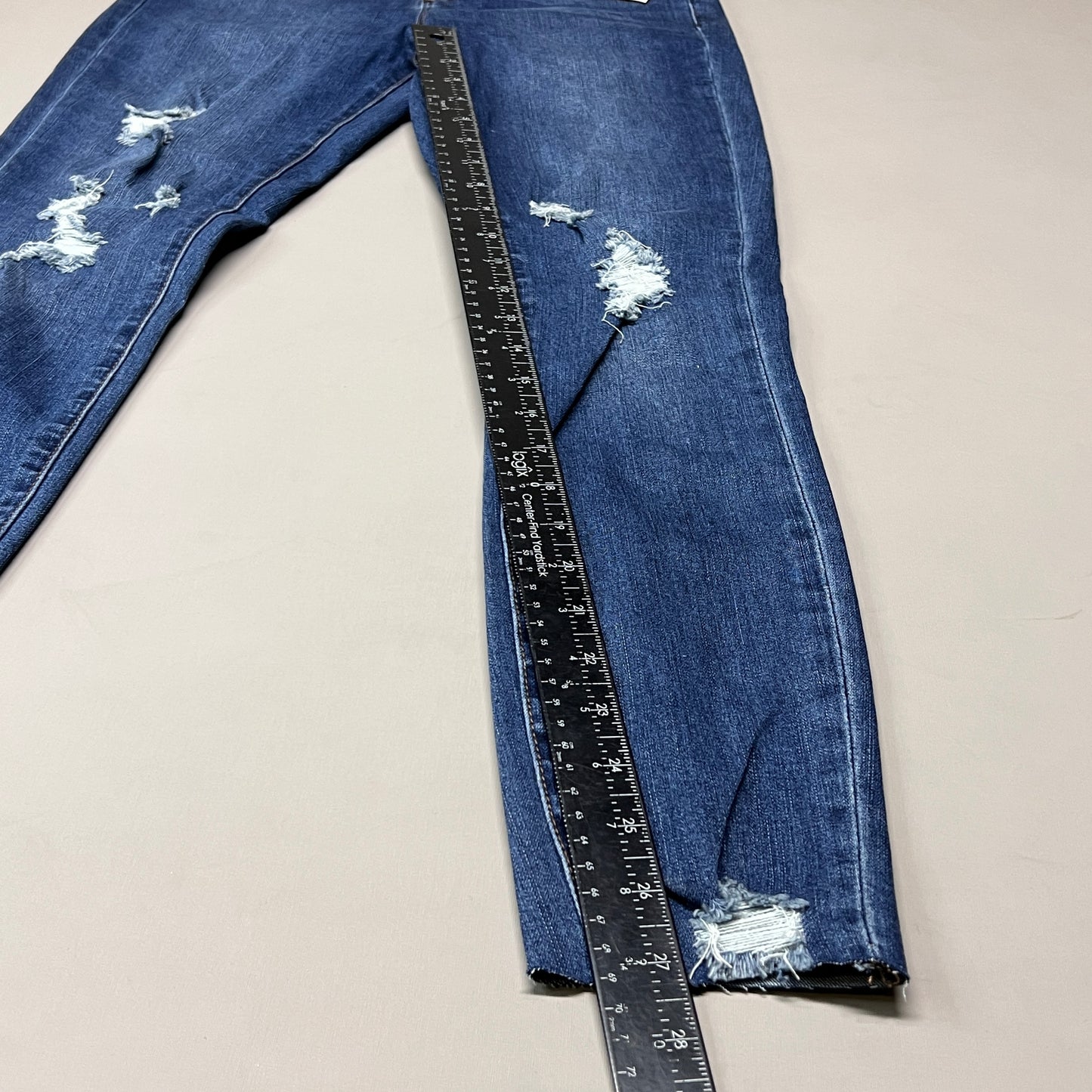 ARTICLES OF SOCIETY Hilo Ripped Denim Jeans Women's Sz 28 Blue 5350PLV-706 (New)