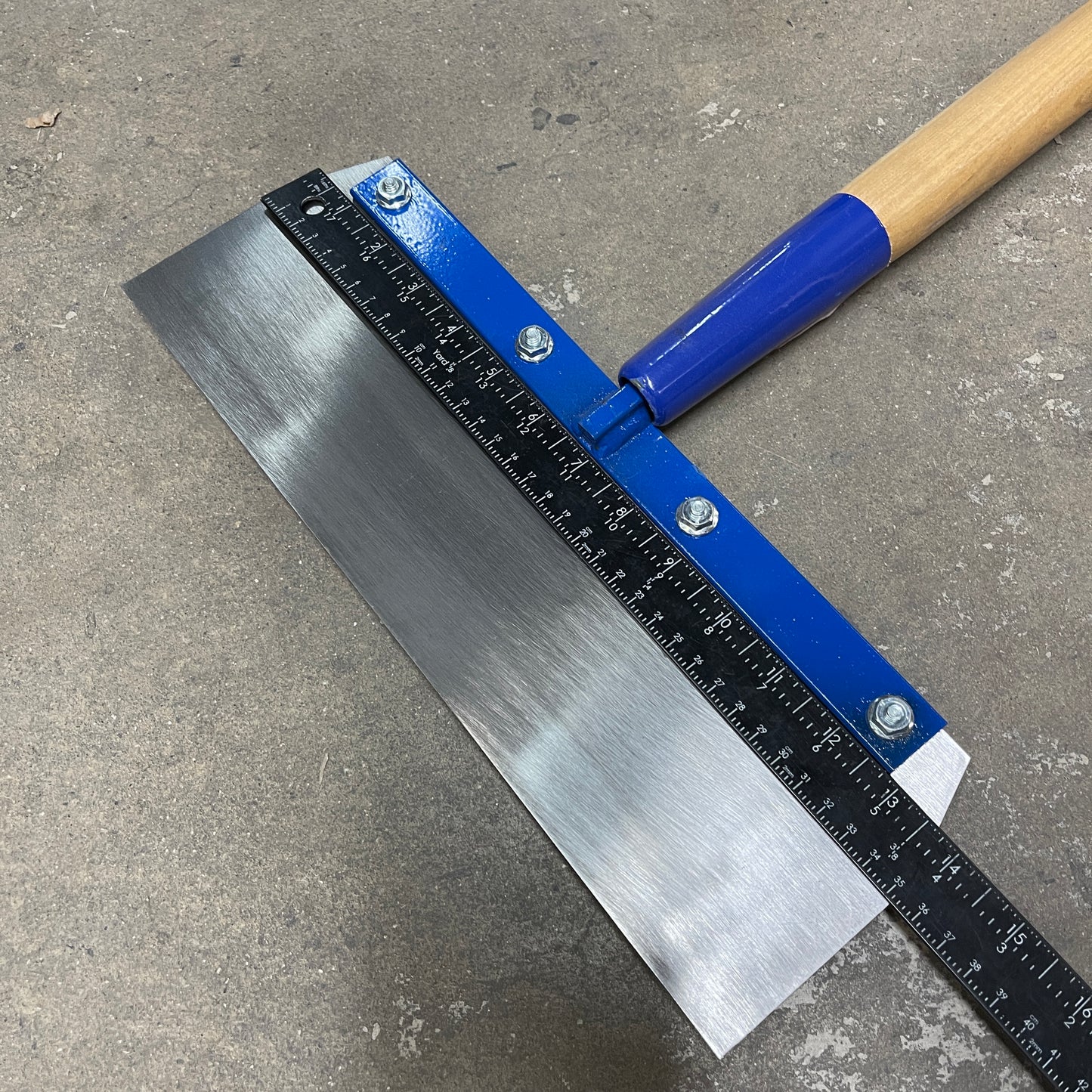 KRAFT Floor Scraper 14" Wide Blade 4-3/4"T X1-3/8" CC214 60" Handle (New)