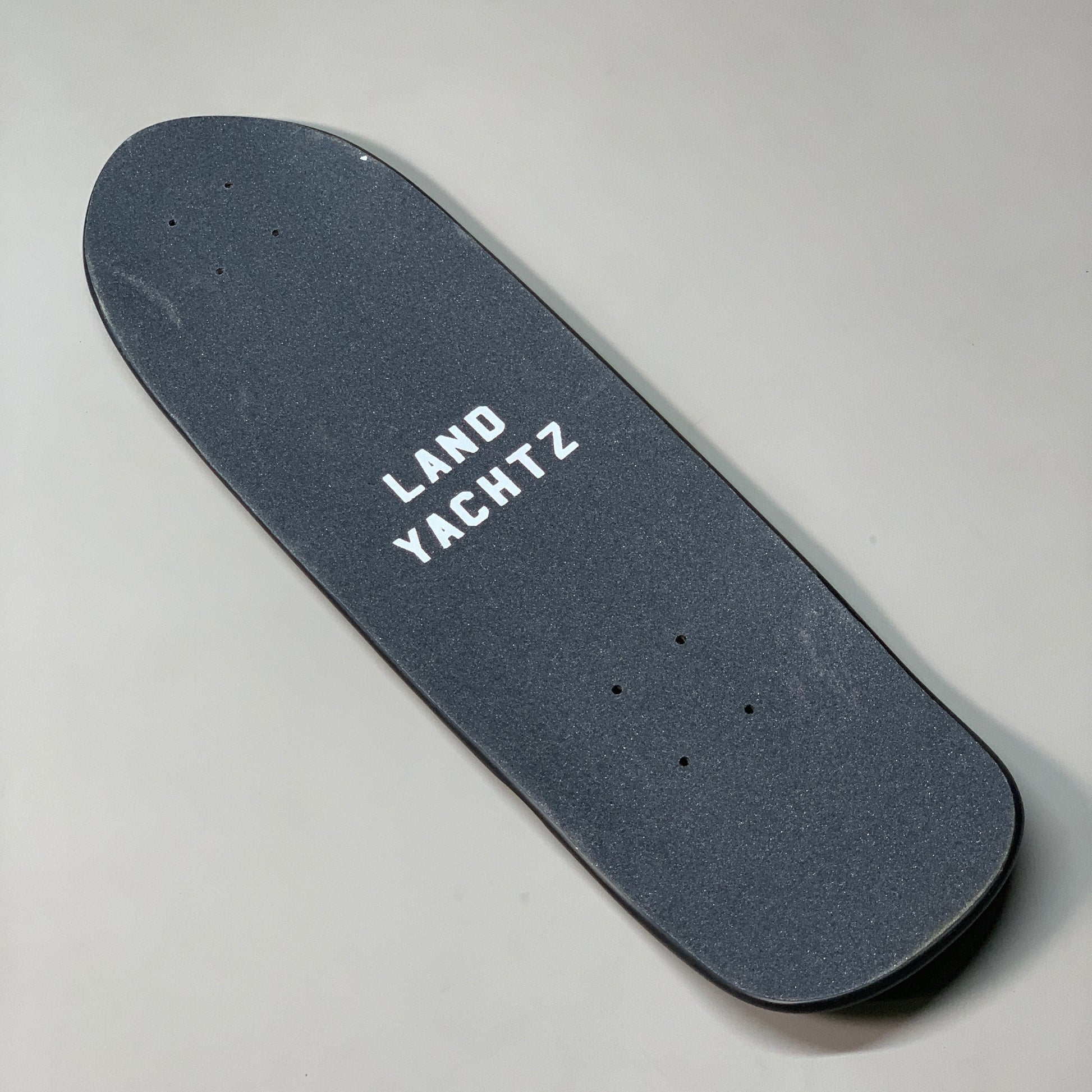 Dinghy Classic - Emboss – Landyachtz Skateboards