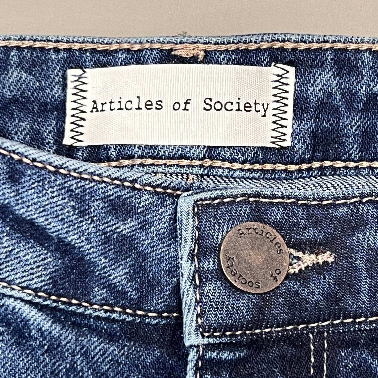 ARTICLES OF SOCIETY Ewa Beach Denim Jeans Women's Sz 26 Blue 4810TQ3-718 (New)