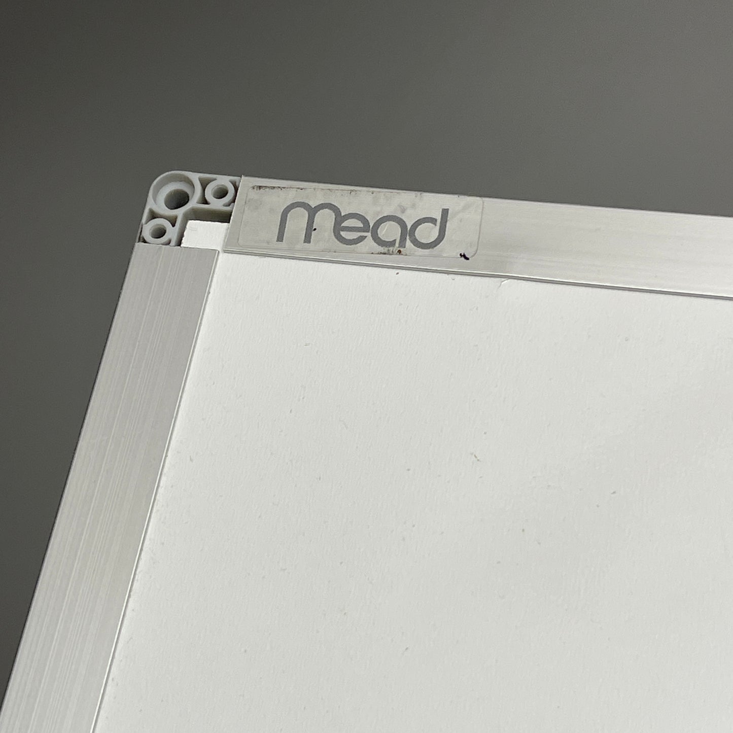 QUARTET Dry Erase Board Wall Mounted 85357N Silver/White 36x48 (new)