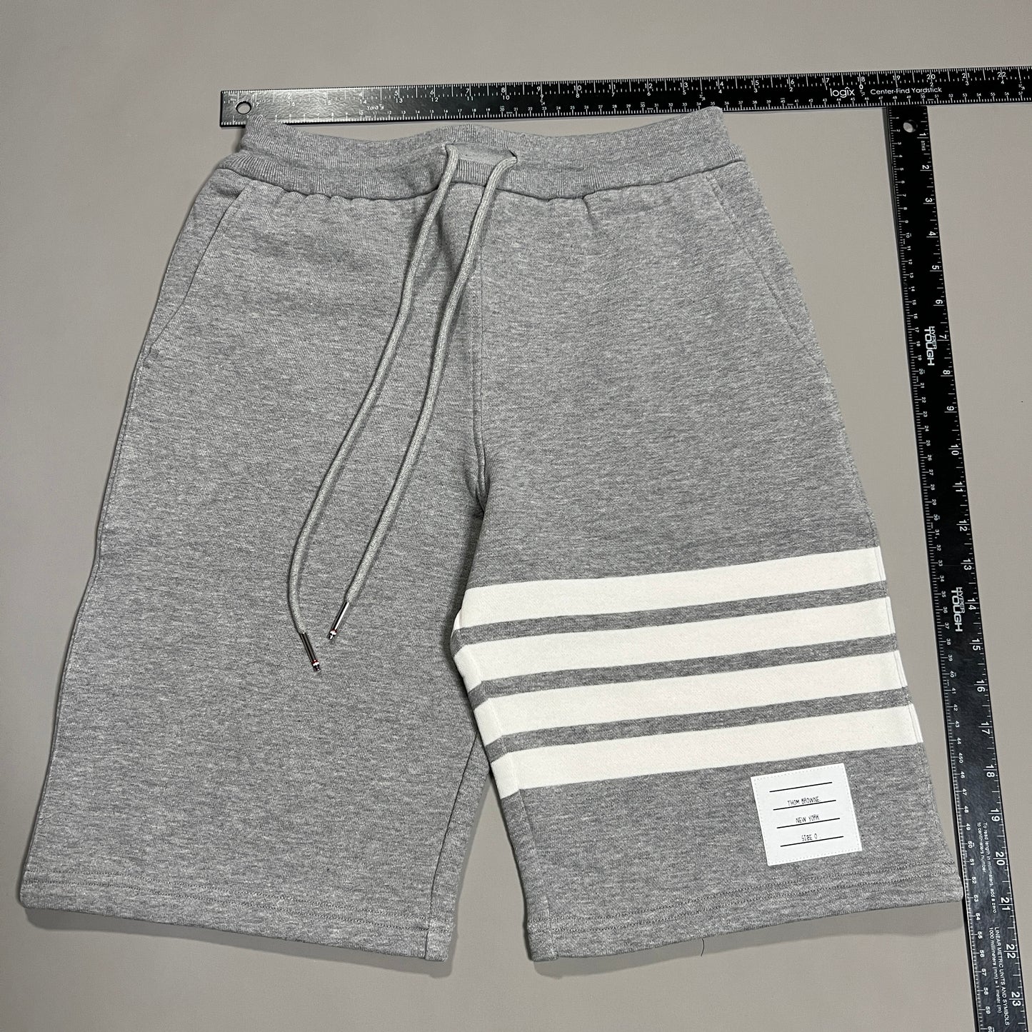 THOM BROWNE Classic Sweat Shorts w/4 Bar Loop Back Light Grey Size 0 (New)