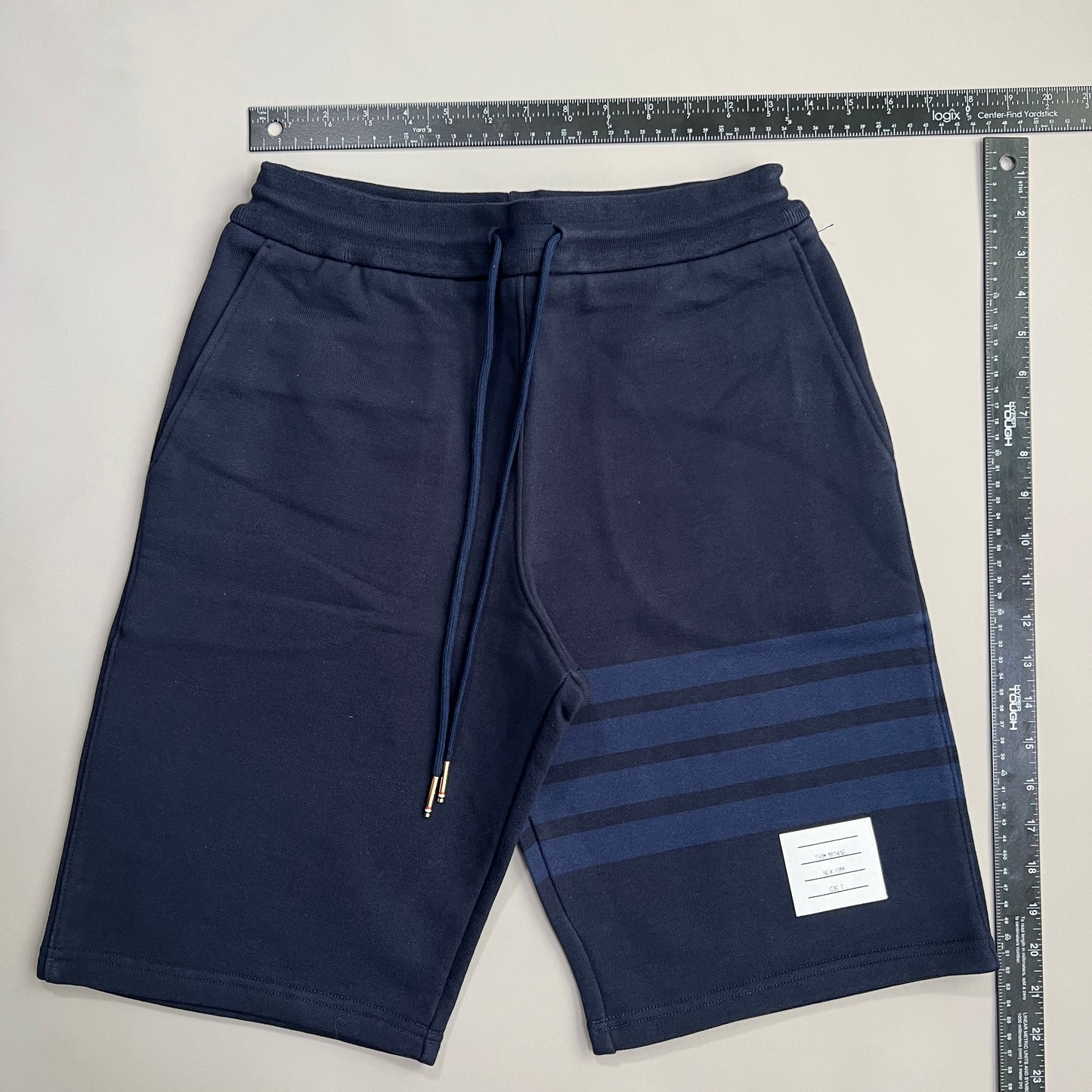 THOM BROWNE Classic Sweat Shorts in Tonal 4 Bar Loop Back Navy Size 0 (New)
