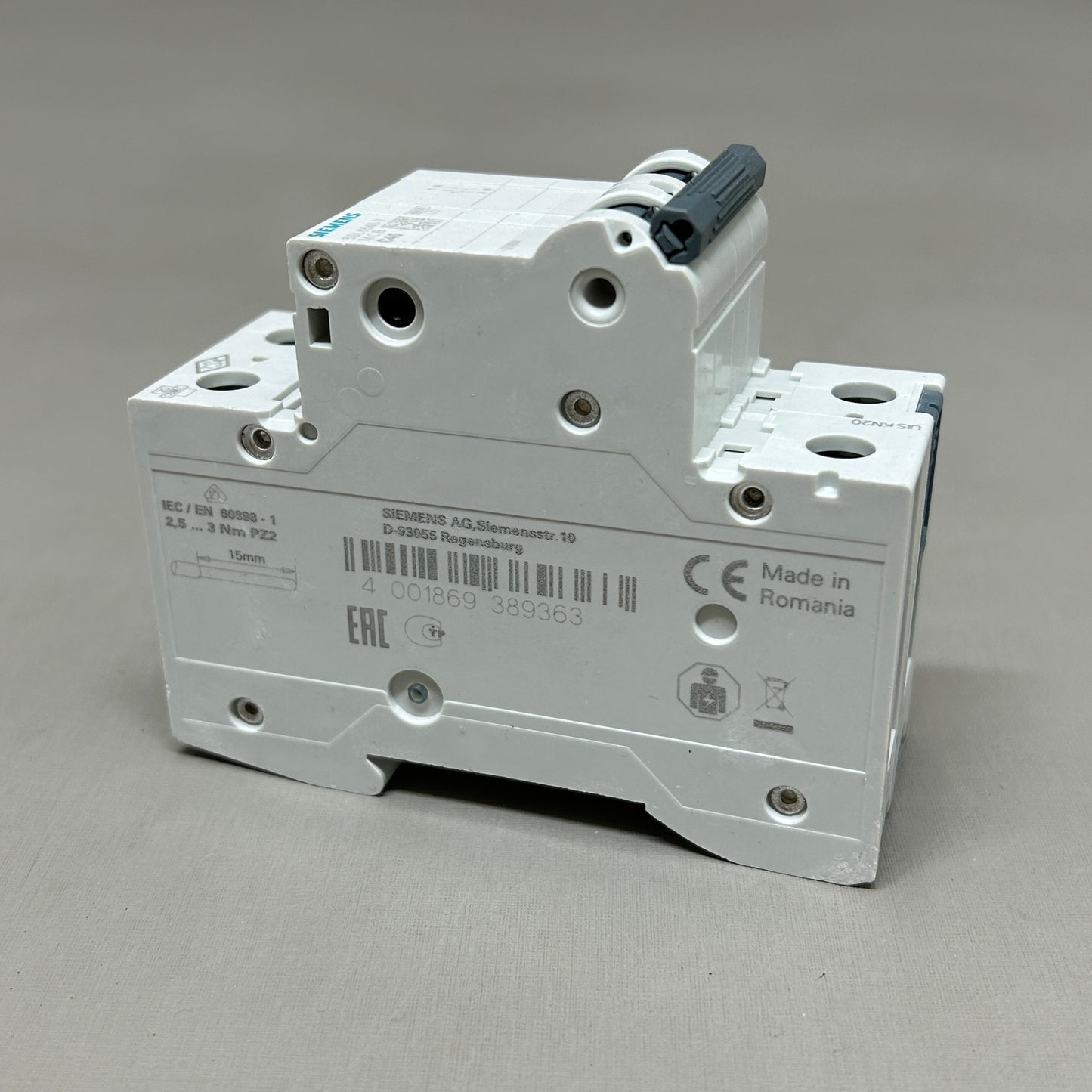 SIEMENS Miniature Circuit Breaker 230V 6KA Off-White 5SL6540-7 (New)