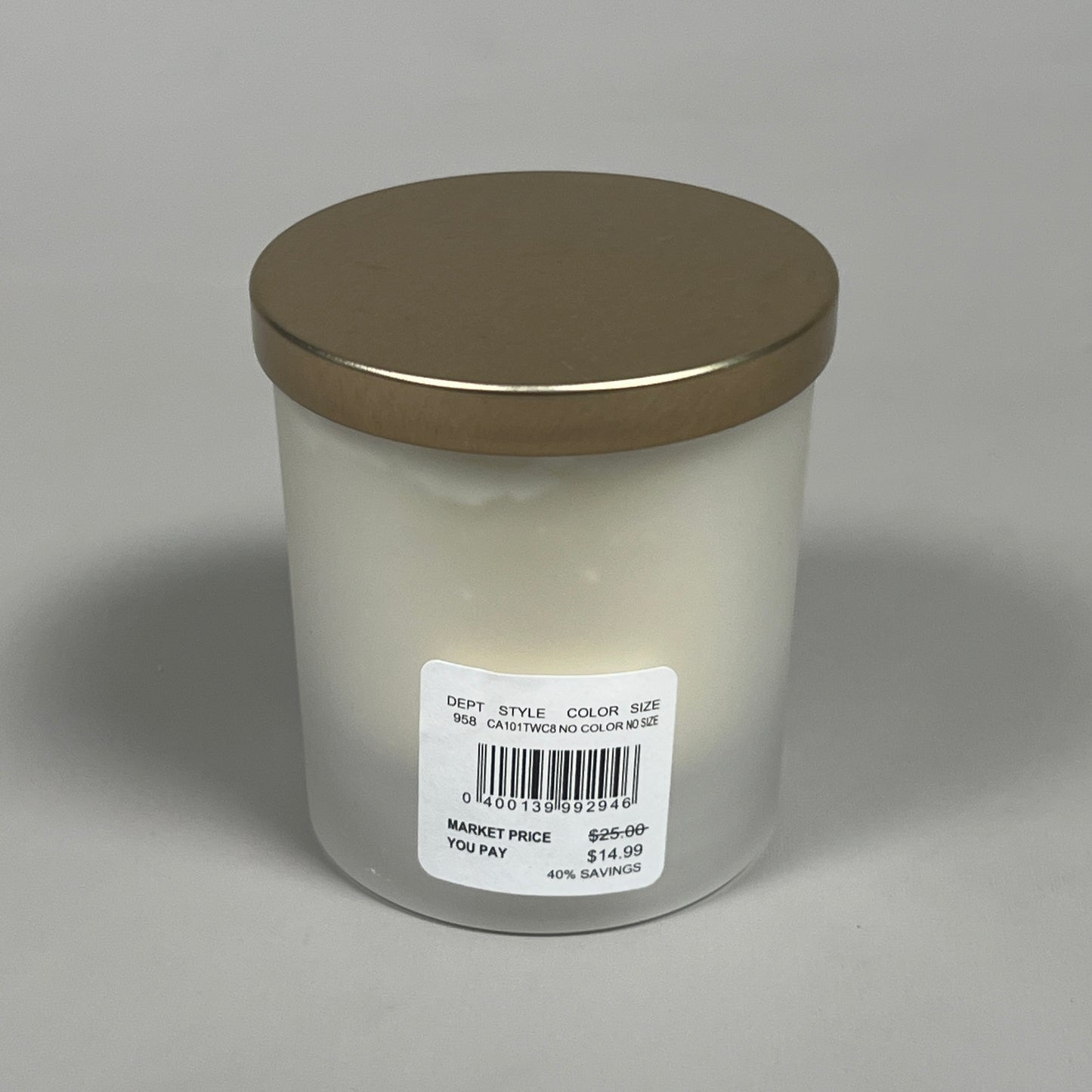 SAKS FIFTH AVENUE Twisted Coconut Hand Poured Soy Wax Candle 8 fl oz (New)