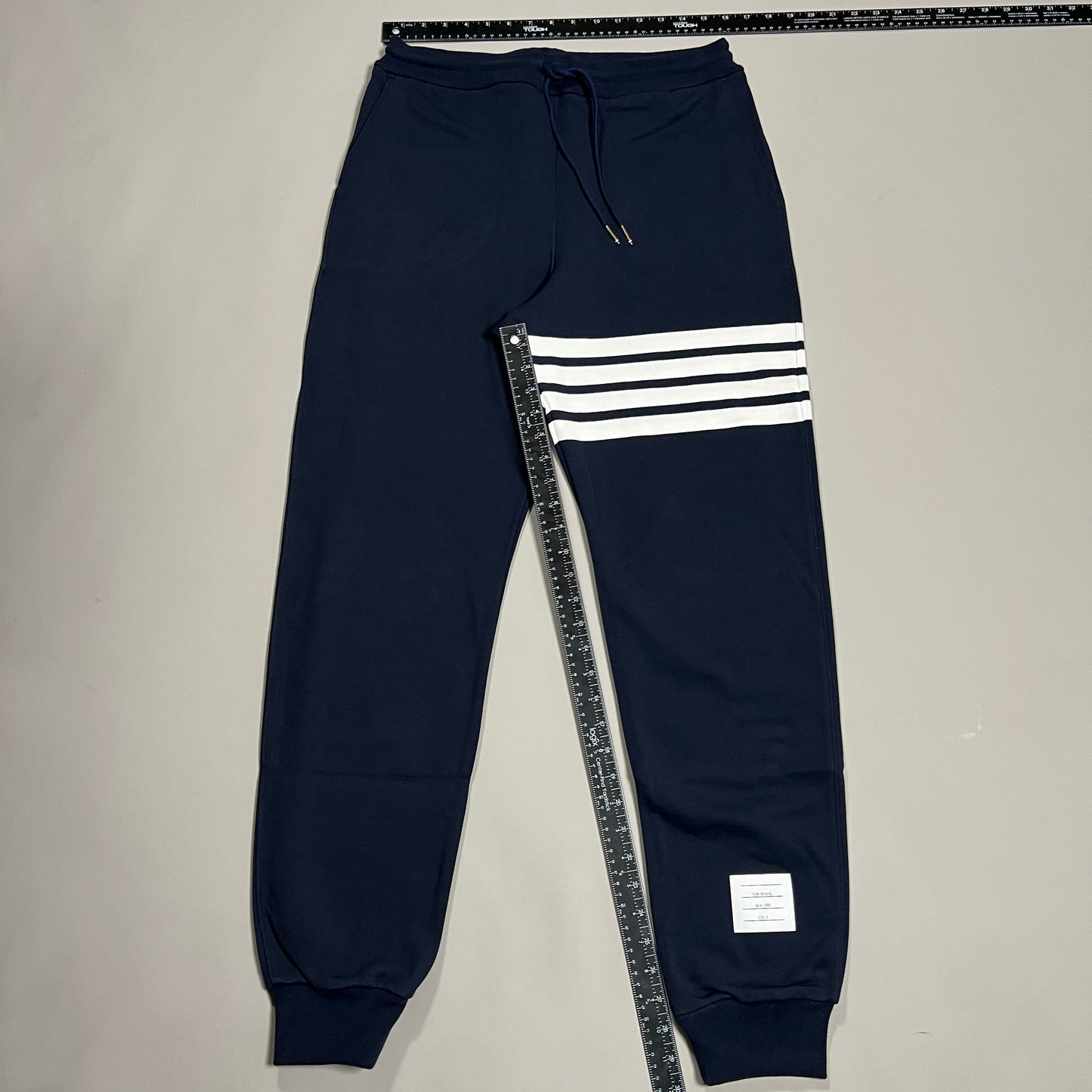 THOM BROWNE Classic Sweat pants w/Engineered 4 Bar Loop Back Navy Size 4 (New)