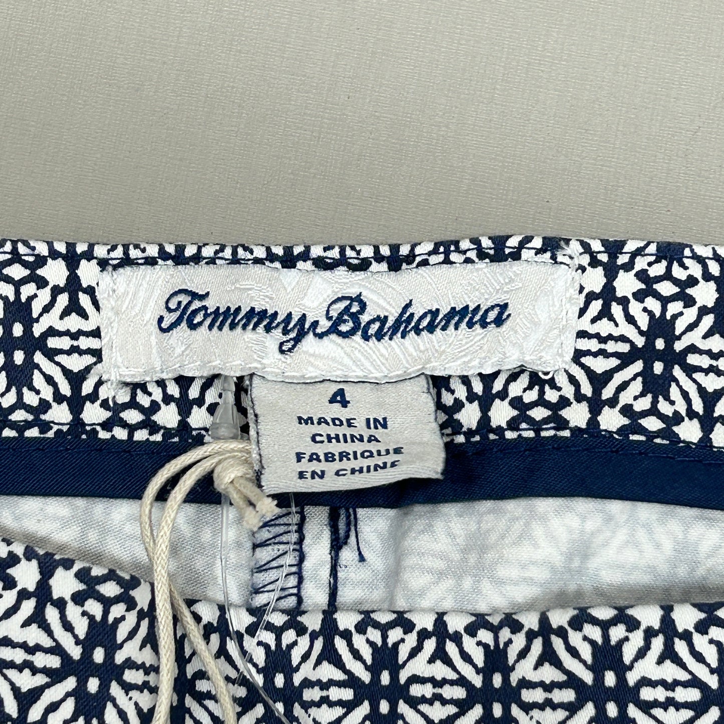 TOMMY BAHAMA Women's Geo in a Bottle Pant Island Navy Size 4 (New)