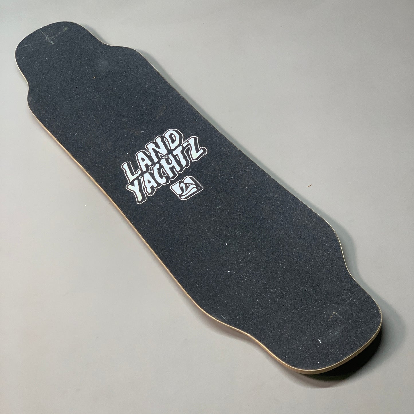 LANDYACHTZ Longboard/Skateboard Canadian Maple Bear White/Black  39.5"x9.5" (New Other)