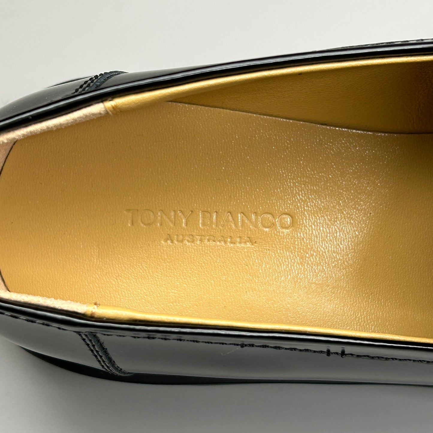 TONY BIANCO Wiz Black Hi Shine Casual Shoes Women's Sz 7.5 (New)