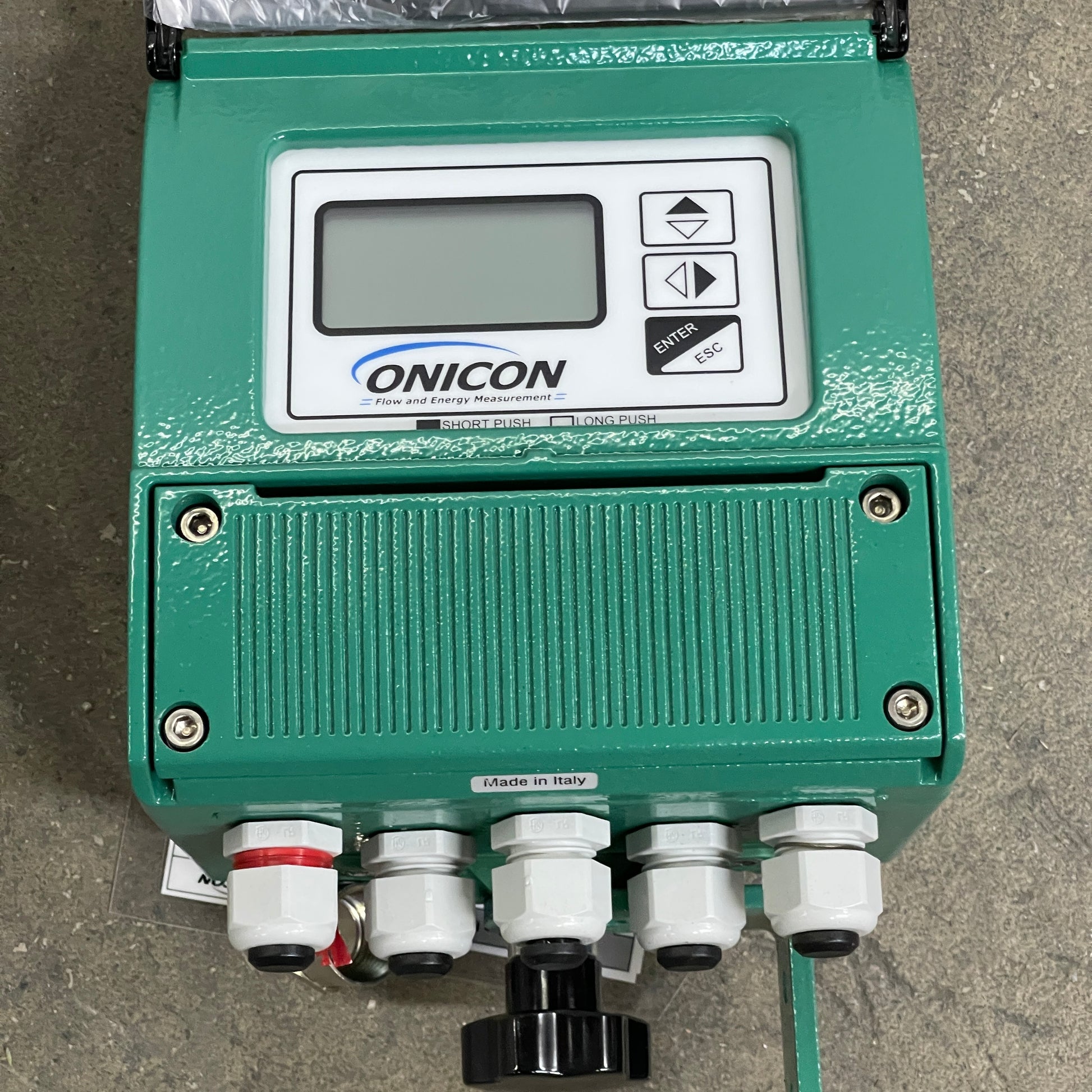 ONICON F-1200 / F-1200-10-E5-1221 Flow & Energy Measurement Sr. NO