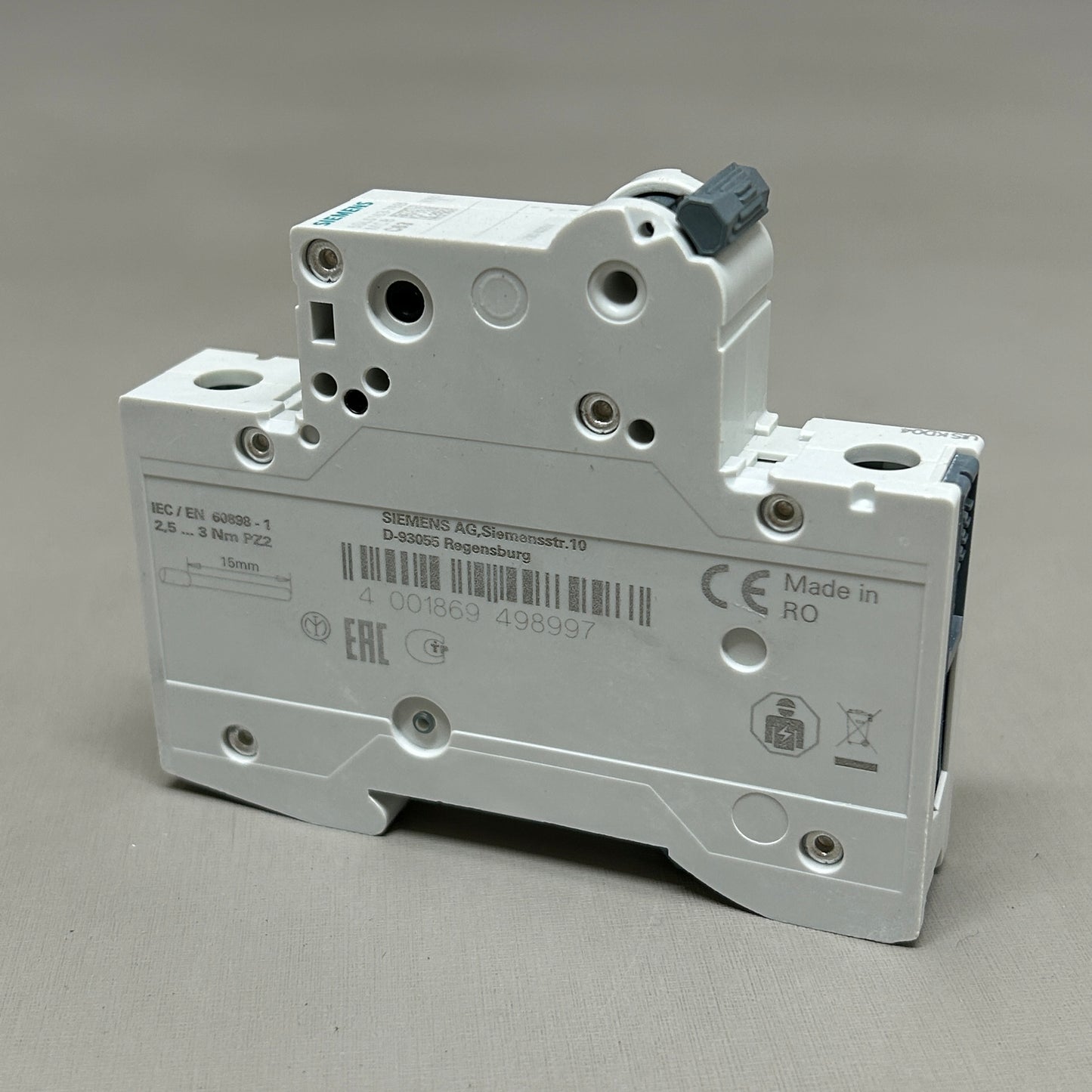 SIEMENS Miniature Circuit Breaker 230/400 V 6kA Off-White 5SL6163-7BB (New)