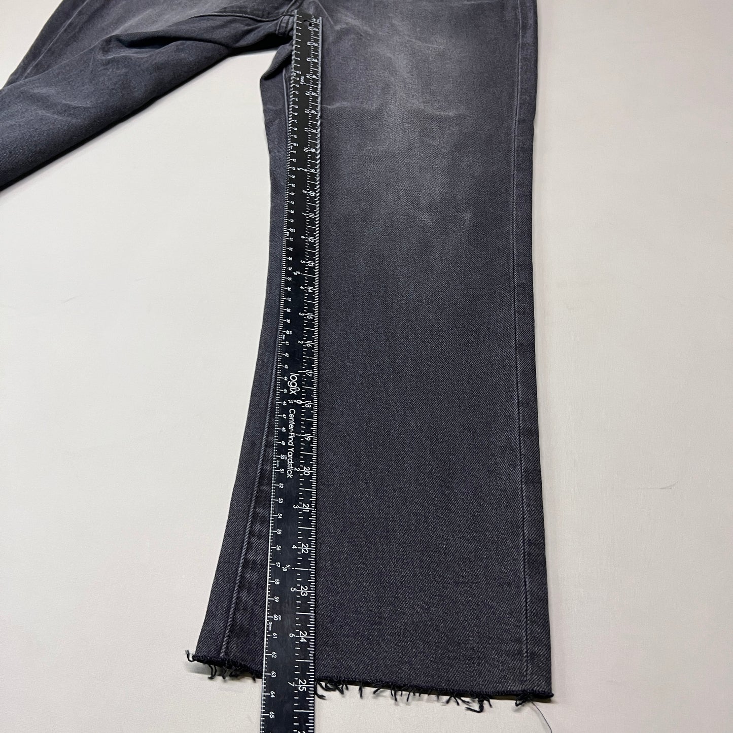 ARTICLES OF SOCIETY Kate Eleele Raw Hem Cropped Jeans Women's Sz 28 Black 4810TQB-720 (New)