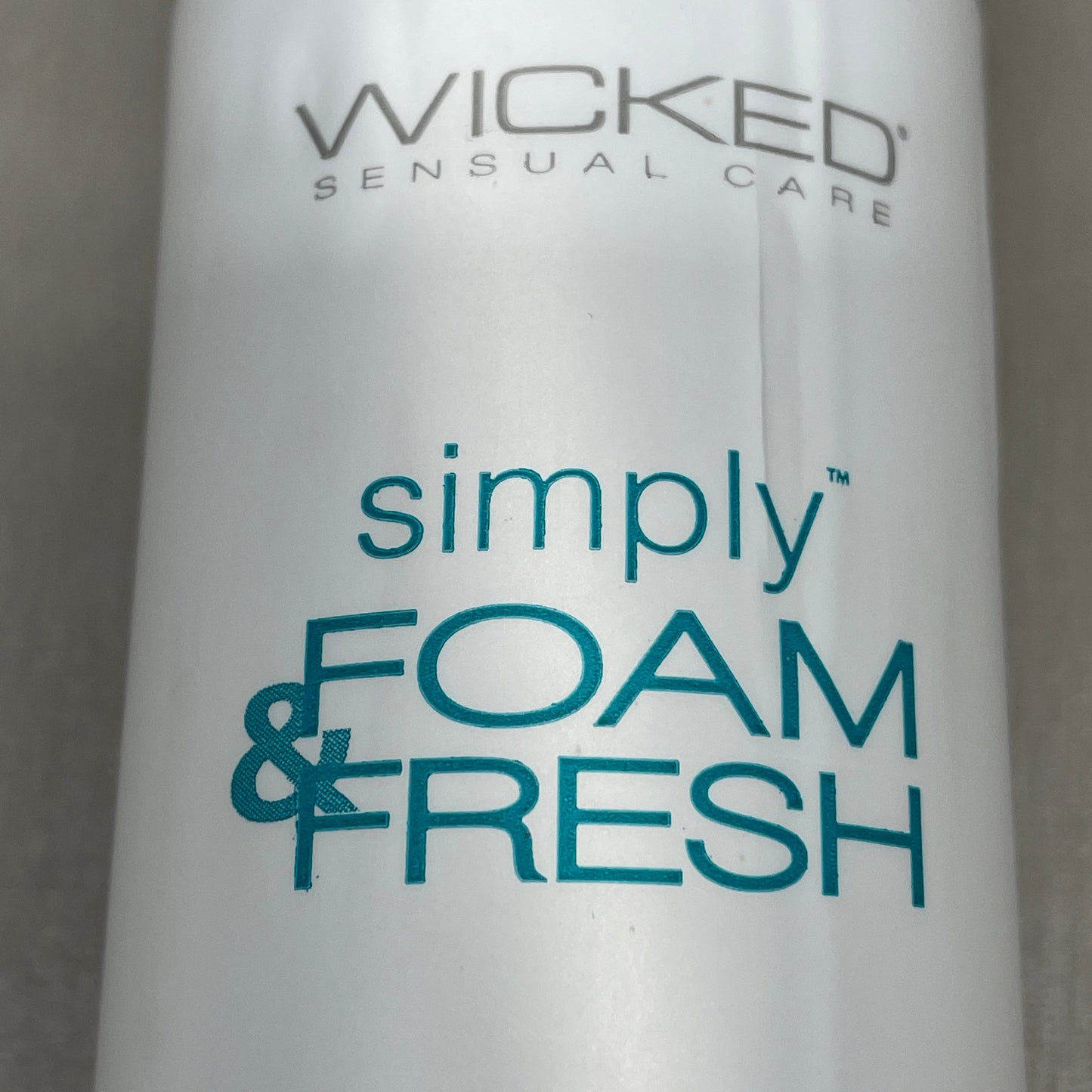 ZA@ WICKED SENSUAL CARE Simply Foam 'n Fresh Clean & Simple Anti-Bacterial Foaming Toy Cleaner Enhanced w/ Olive Leaf Extract 7 oz (New) A