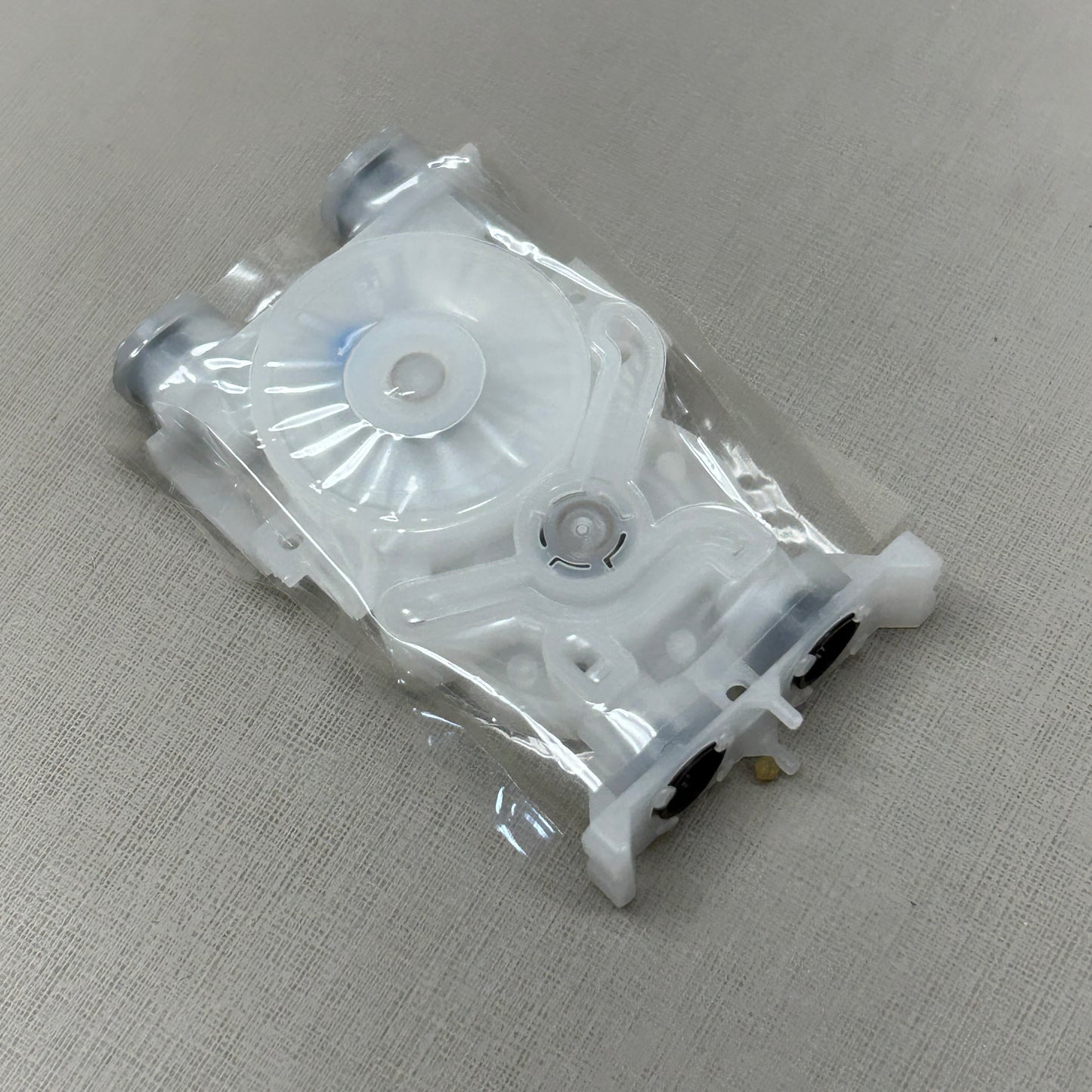 MUTOH ASSY Valve Head DG-41543 (New)