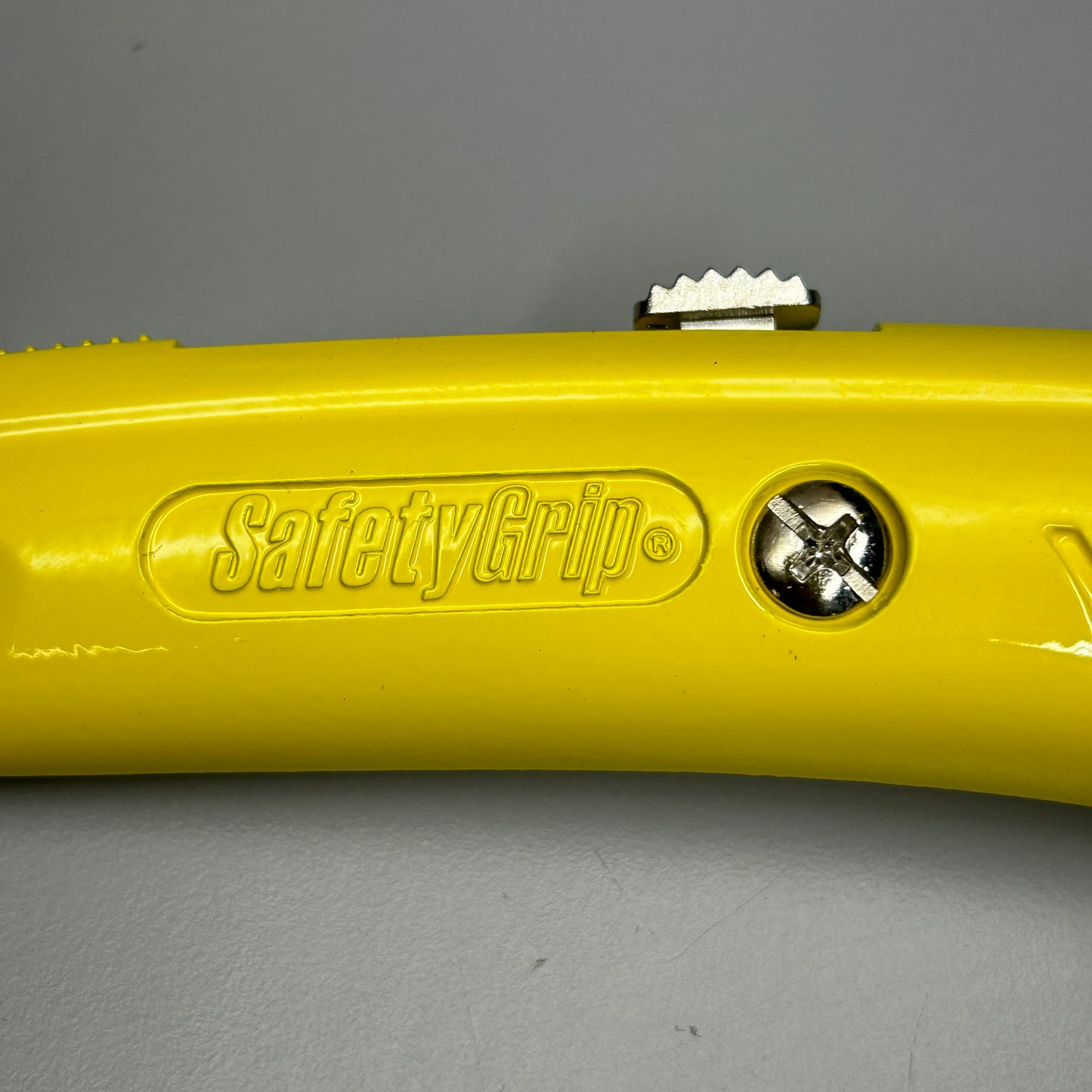 SAFETY GRIP 7-PACK! Utility Knife Yellow (New)