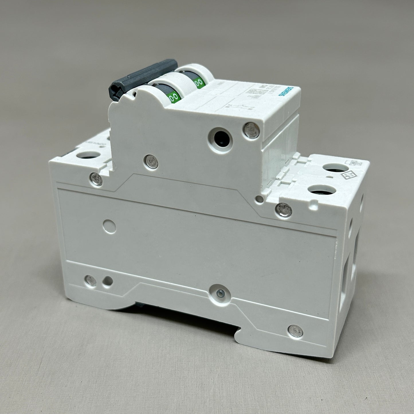 SIEMENS Miniature Circuit Breaker 230V 6KA Off-White 5SL6540-7 (New)