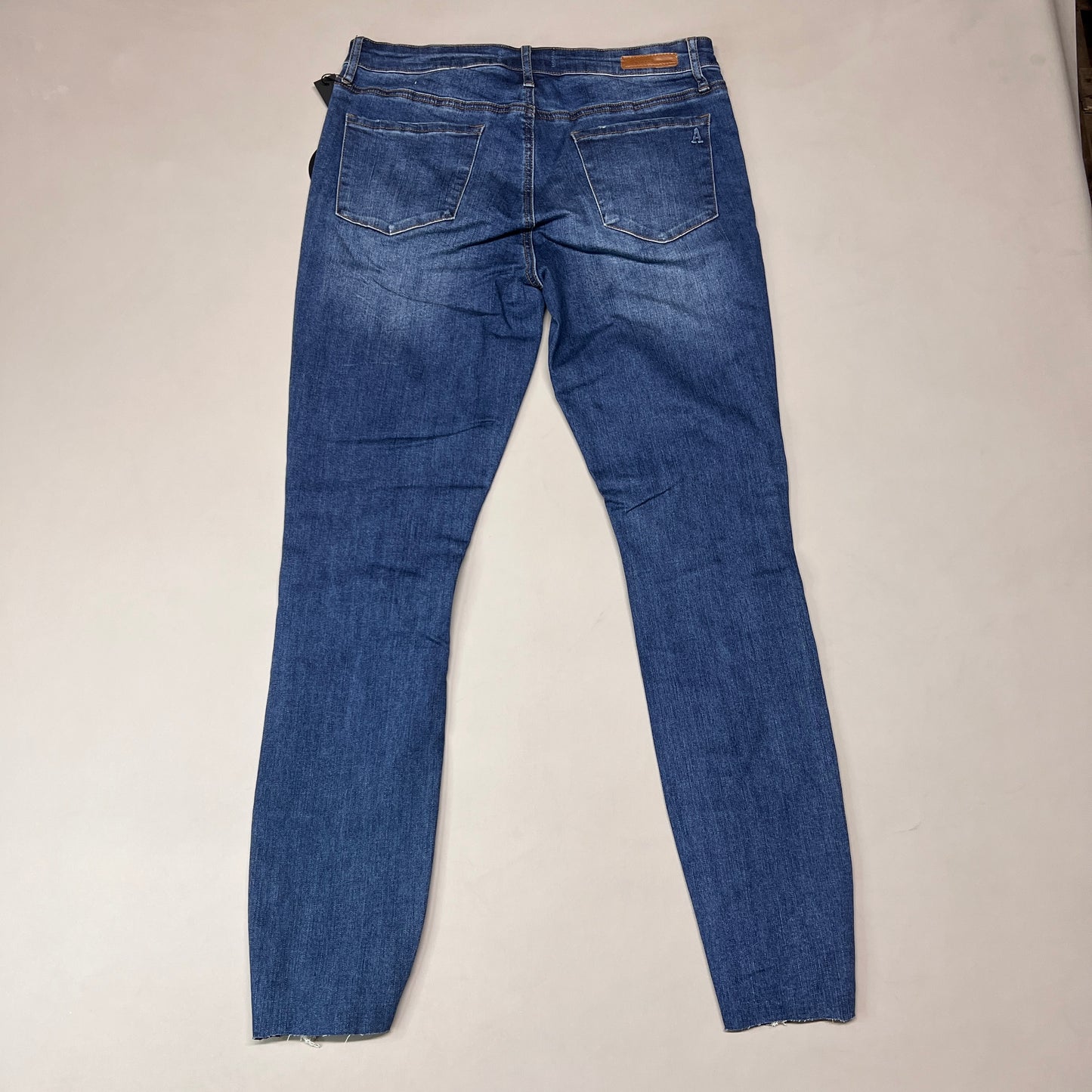 ARTICLES OF SOCIETY Hilo Ripped Denim Jeans Women's Sz 30 Blue 5350PLV-706 (New)