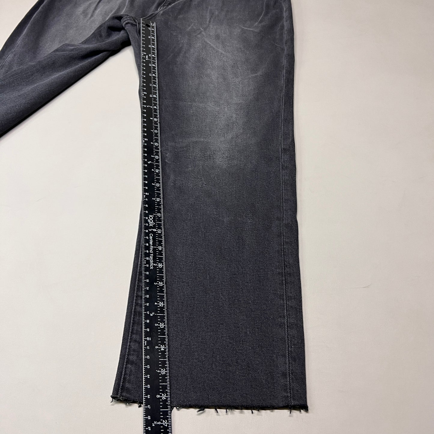 ARTICLES OF SOCIETY Kate Eleele Raw Hem Cropped Jeans Women's Sz 30 Black 4810TQB-720 (New)