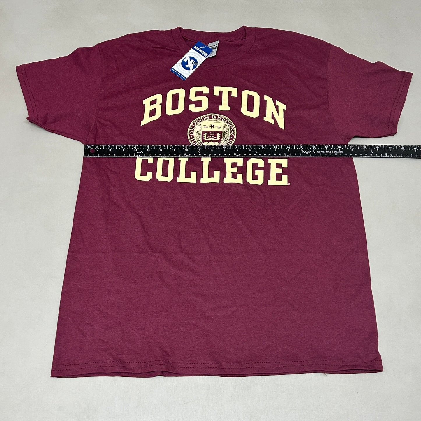 GILDAN Boston College Short Sleeve Cotton Unisex Heritage T-Shirt Sz L Maroon (New)