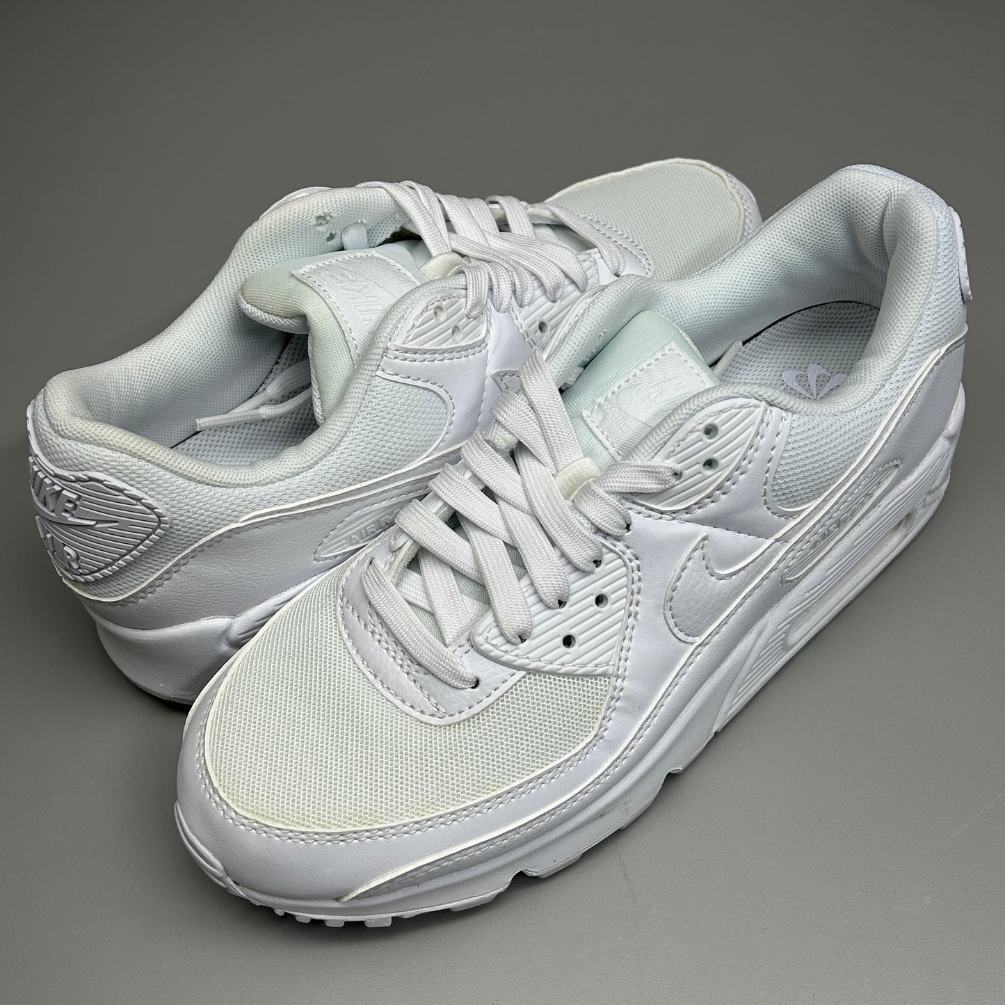 NIKE Nike Air Max 90 Women's Shoes Sz 8 White DH8010-100 (New, Slightly Damaged)