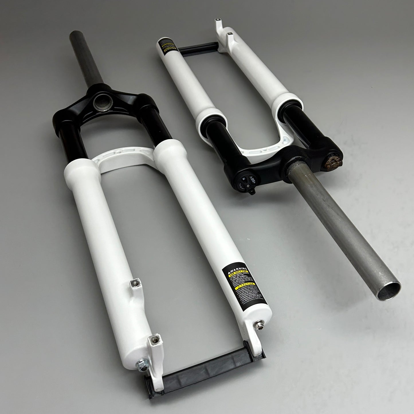 UNBRANDED 2-PACK! Mountain Bike Suspension Forks 20in (New)