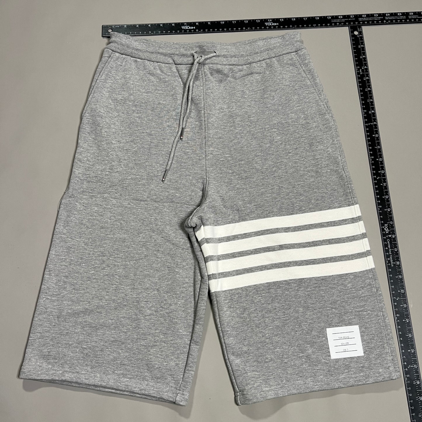 THOM BROWNE Classic Sweat Shorts w/4 Bar Loop Back Light Grey Size 5 (New)
