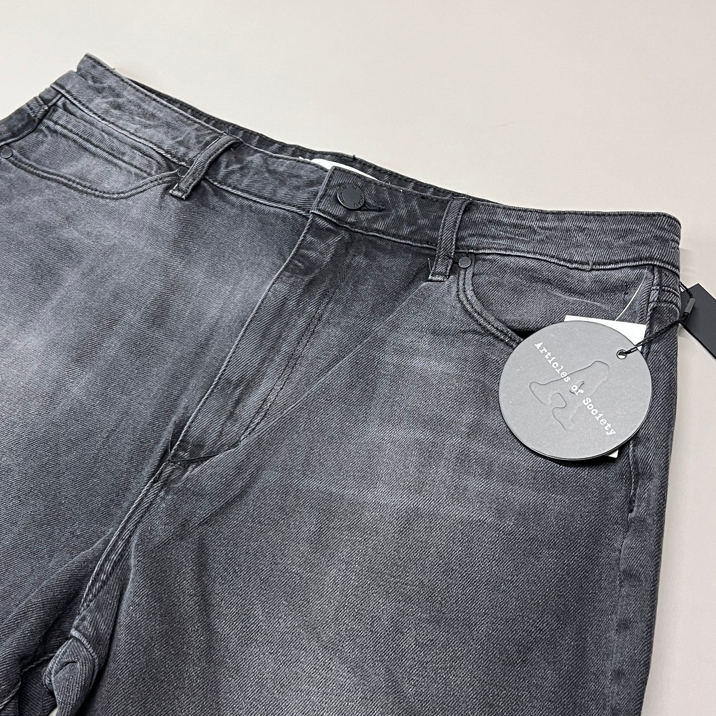 ARTICLES OF SOCIETY Kate Eleele Raw Hem Cropped Jeans Women's Sz 31 Black 4810TQB-720 (New)