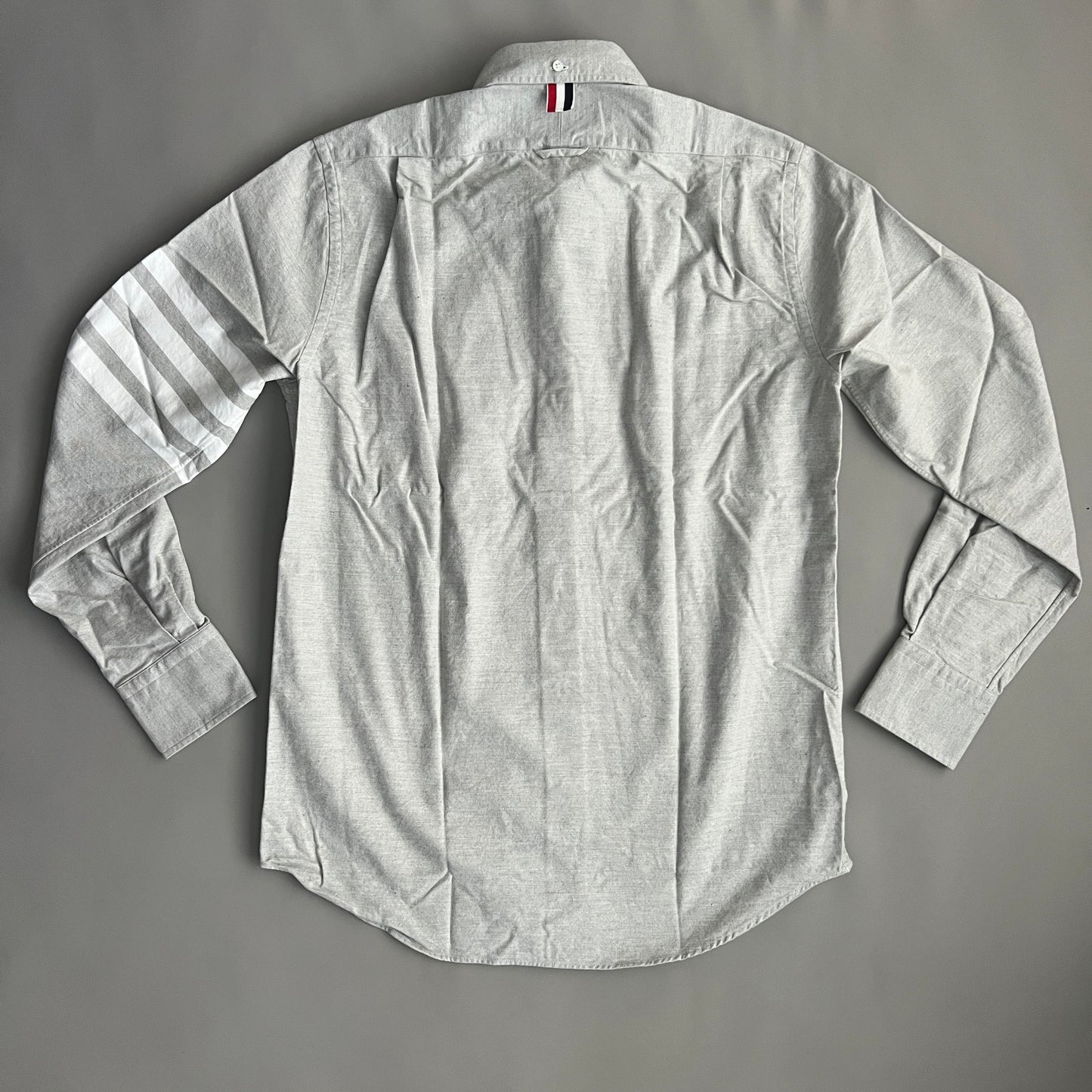 THOM BROWNE Straight Fit Button-Down Long Sleeve w/CB RWB Flannel shirt w/woven 4 Bar Sleeve in Med Grey Size 3 (NEW)