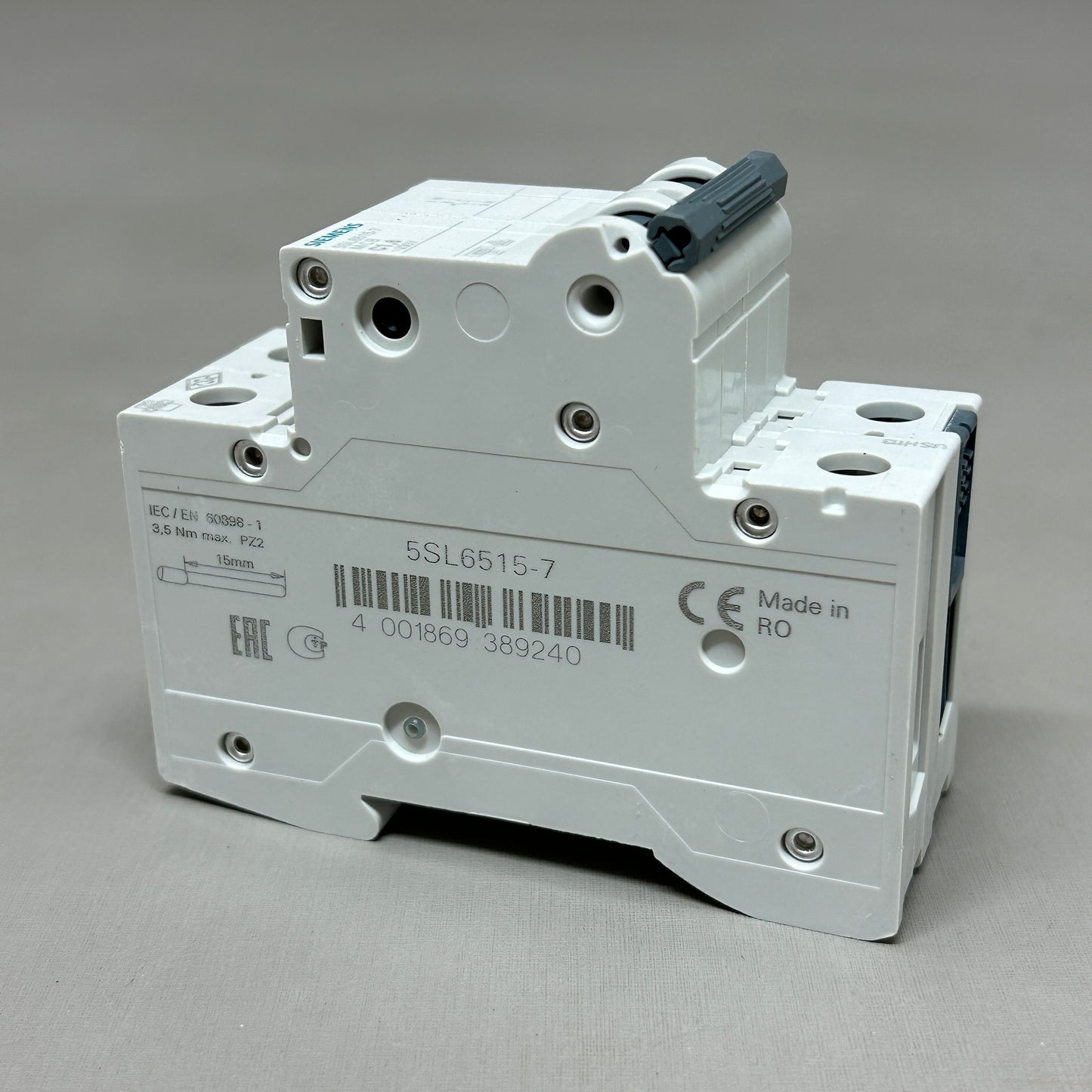 SIEMENS Miniature Circuit Breaker 230V 6KA Off-White 5SL6515-7 (New)