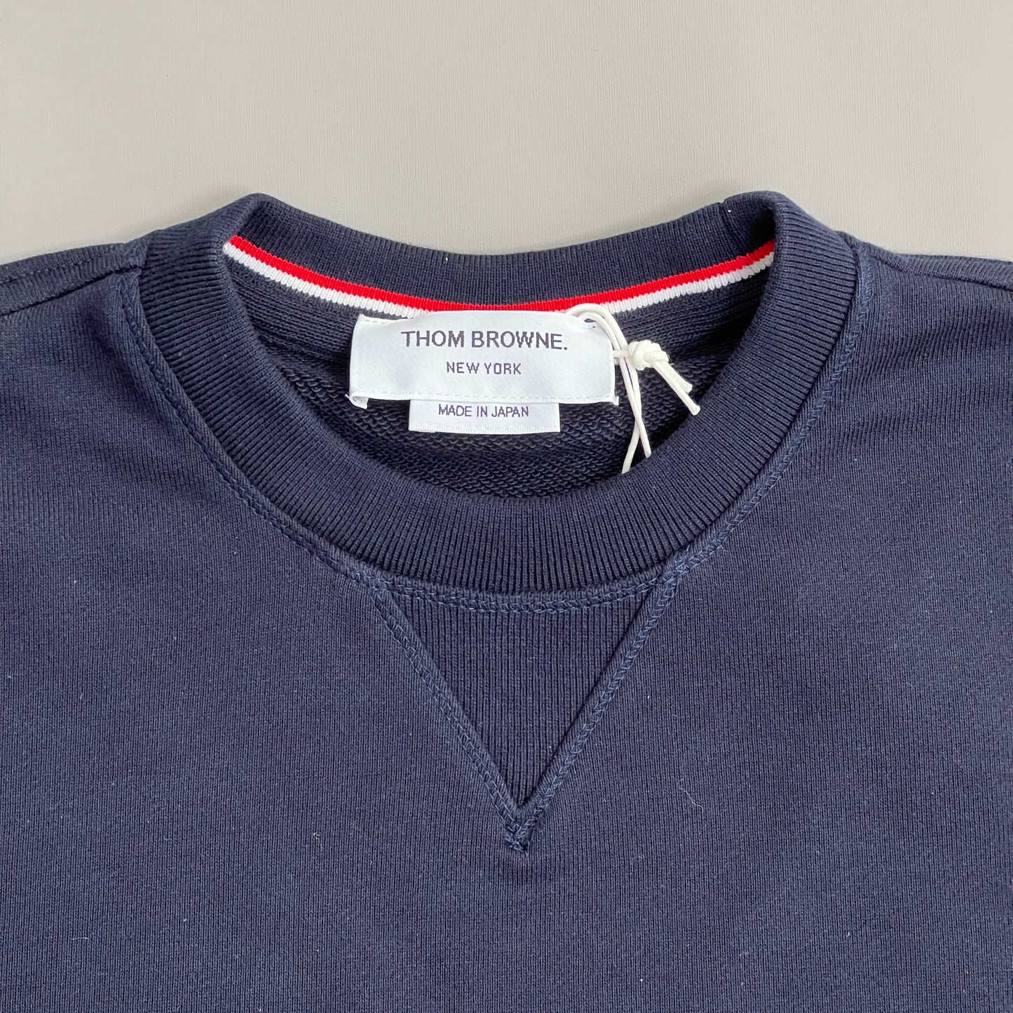 THOM BROWNE Classic Sweatshirt w/ 4 Bar Sleeve in Classic Loop Back Navy Size 5 (New)