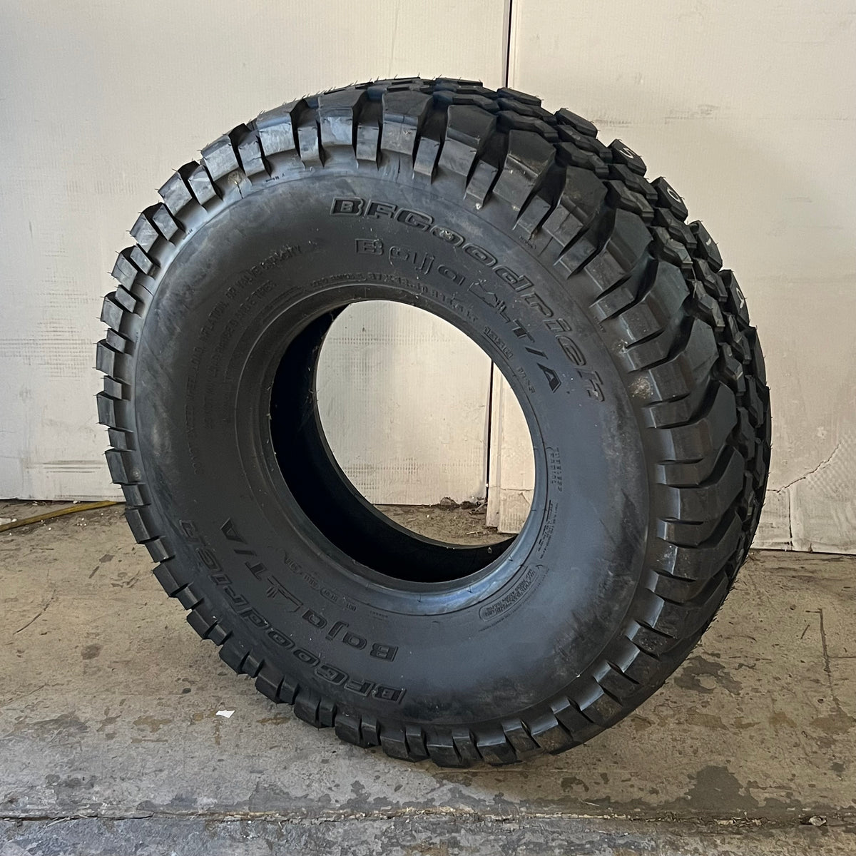 BFGOODRICH Baja T/A Tire 37x12.50 R16.5 LT - DOT: BF9F