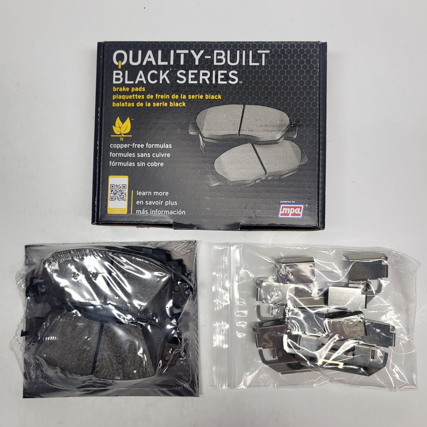 QUALITY-BUILT Ceramic Disc Brake Pad Set Black Front 1003-2038C