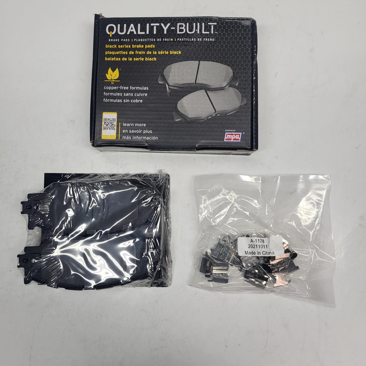 QUALITY-BUILT Semi-Metallic Disc Brake Pad Set Black Front 1003-1178M