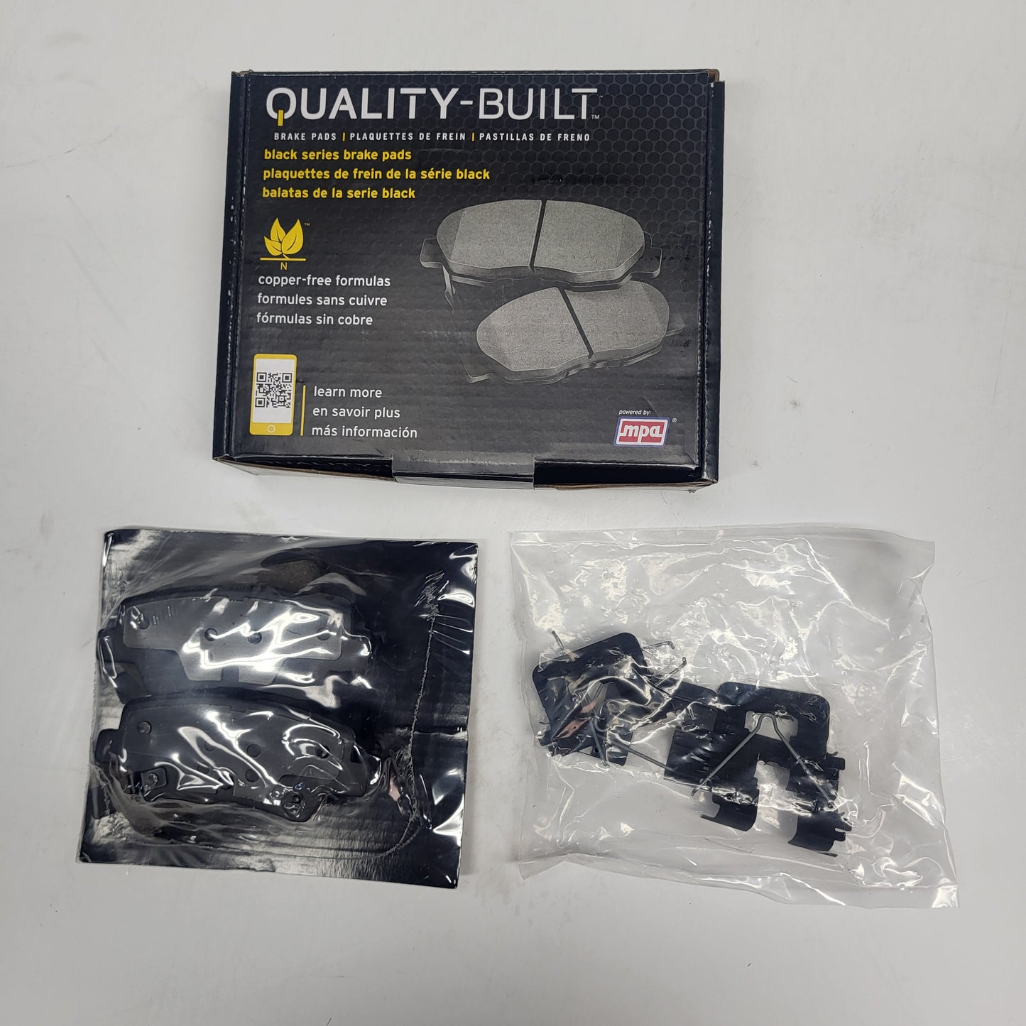 QUALITY-BUILT Ceramic Disc Brake Pad Set Black Rear 1003-1813C