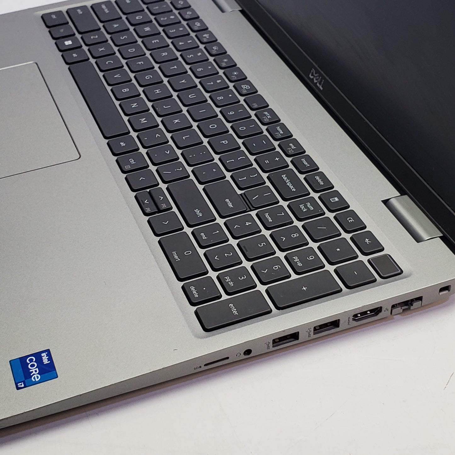 ZA@ DELL Latitude 5530 I7 32GB RAM Laptop Grey P104F (AS-IS)