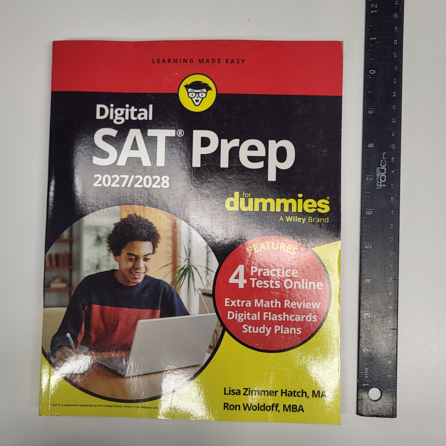 LEARNING MADE EASY Digital Sat Prep 2027/2028: Features 4 Practice Tests Online