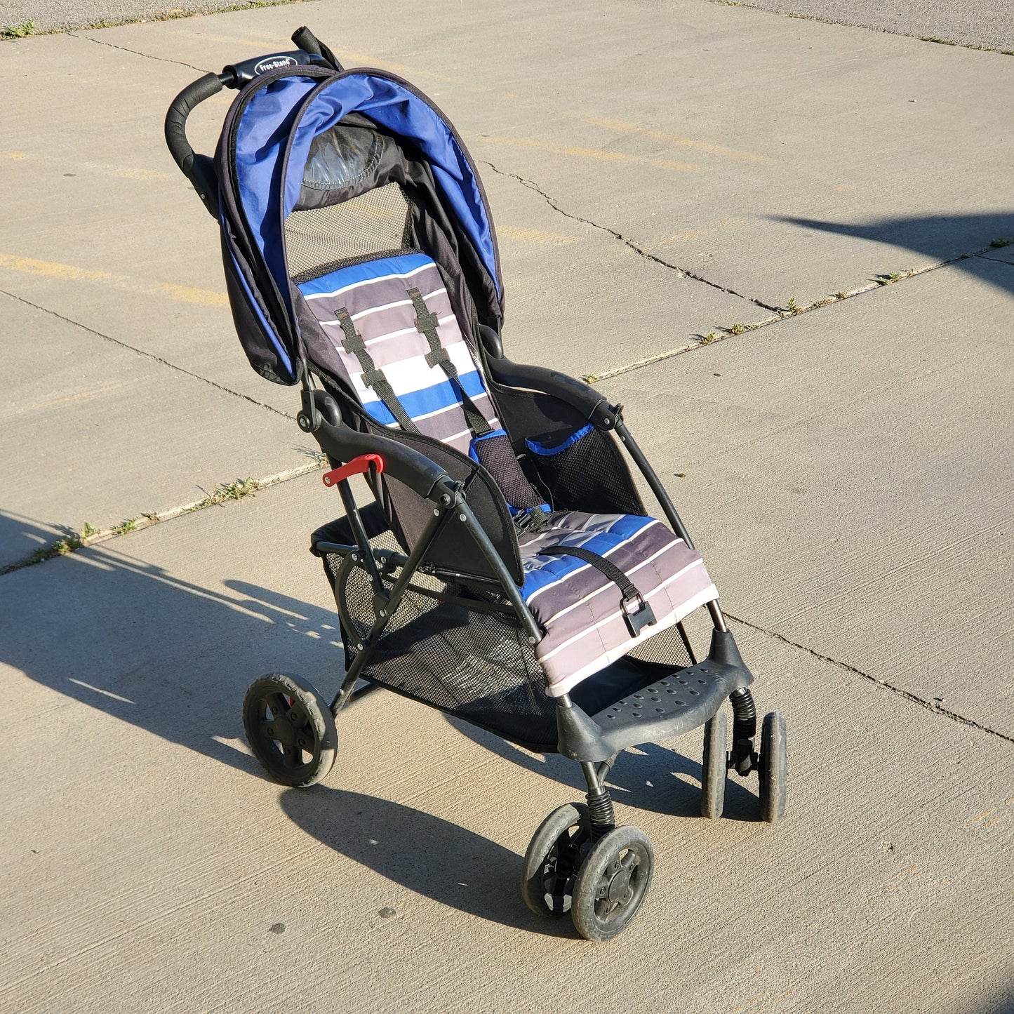ZA@ CLOUD SPORT Free-stand 1-hand Fold Stroller Lightweight Black / Blue (Used)