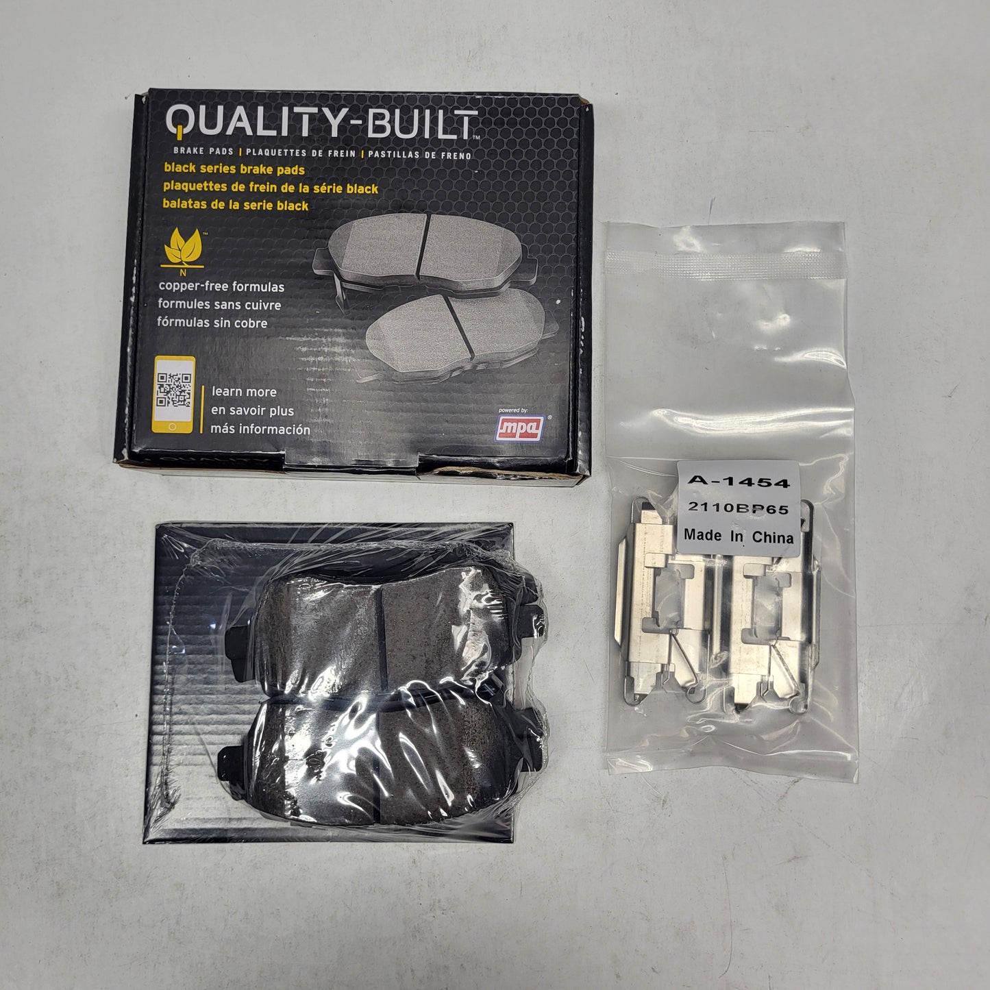 QUALITY-BUILT Ceramic Disc Brake Pad Set Black Front 1003-1454C