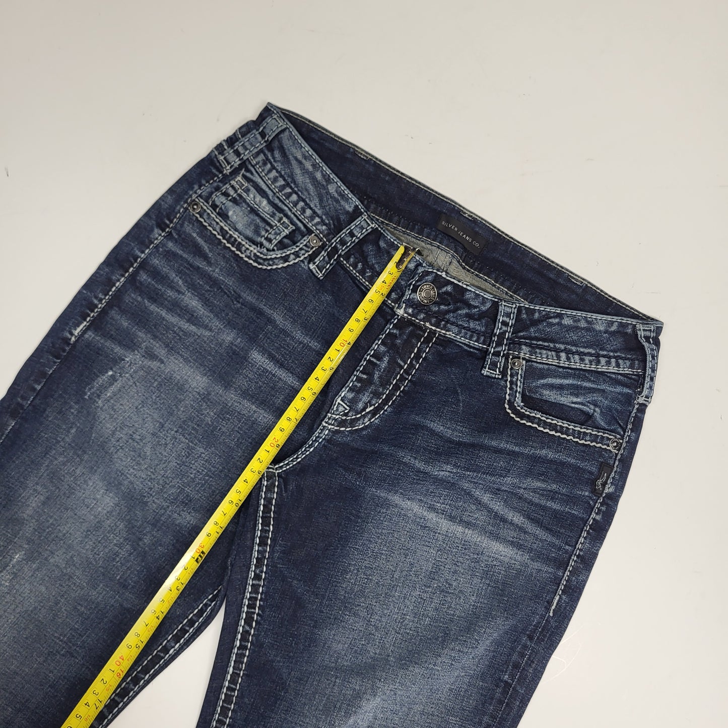 SILVER JEANS CO. Suki Curvy Fit Straight Leg 33/32 Indigo L93413SDI349