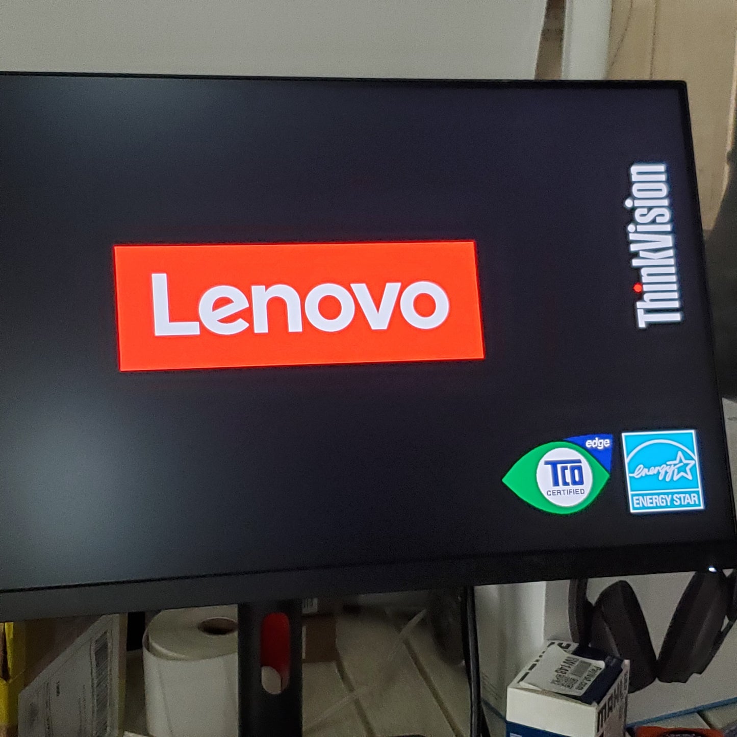 LENOVO THINKVISION LCD Monitor V90DRL P24H-30 23" Black 63B3GAR6US (New Other)